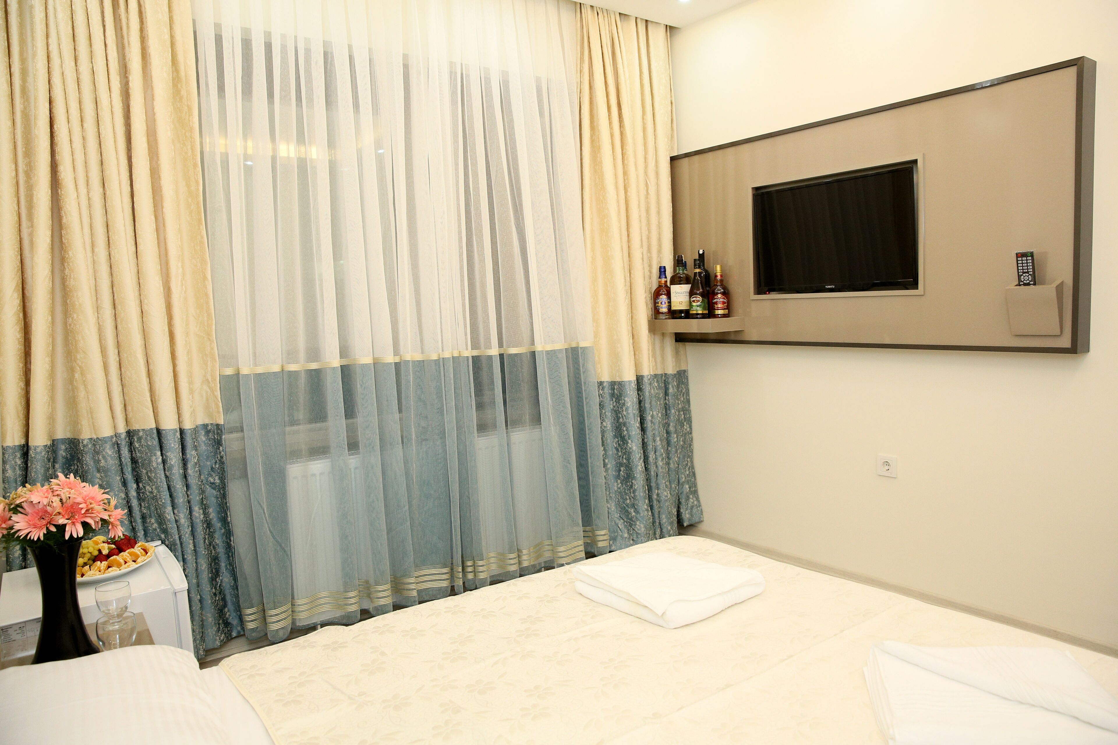 Blueway Hotel 0*