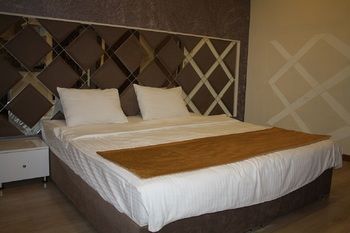 Terra Suites 5*