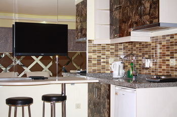 Terra Suites 5*