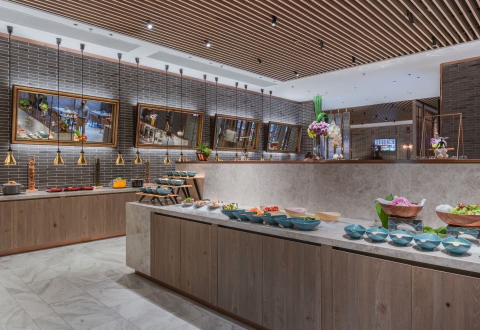 Harbour Plaza Metropolitan Shanghai 5*