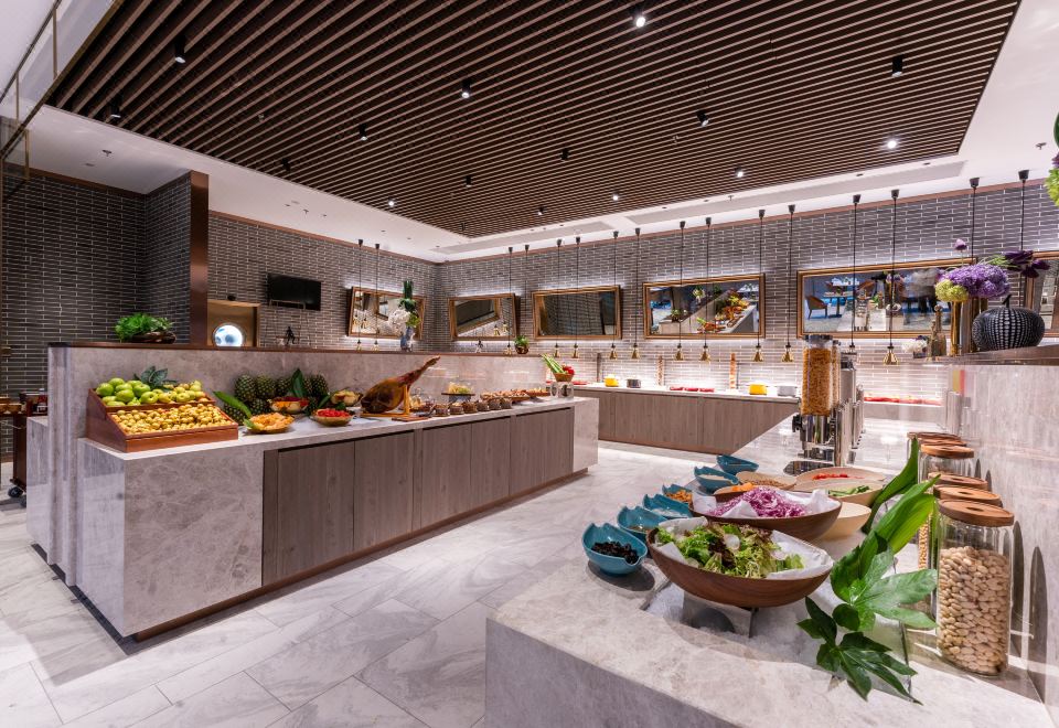 Harbour Plaza Metropolitan Shanghai 5*