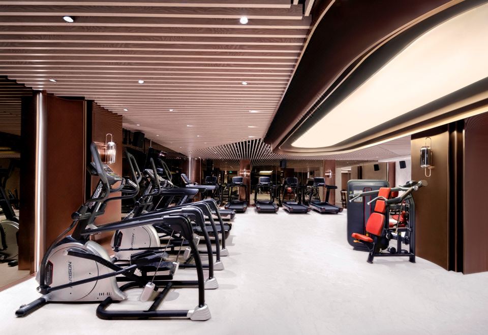 Harbour Plaza Metropolitan Shanghai 5*