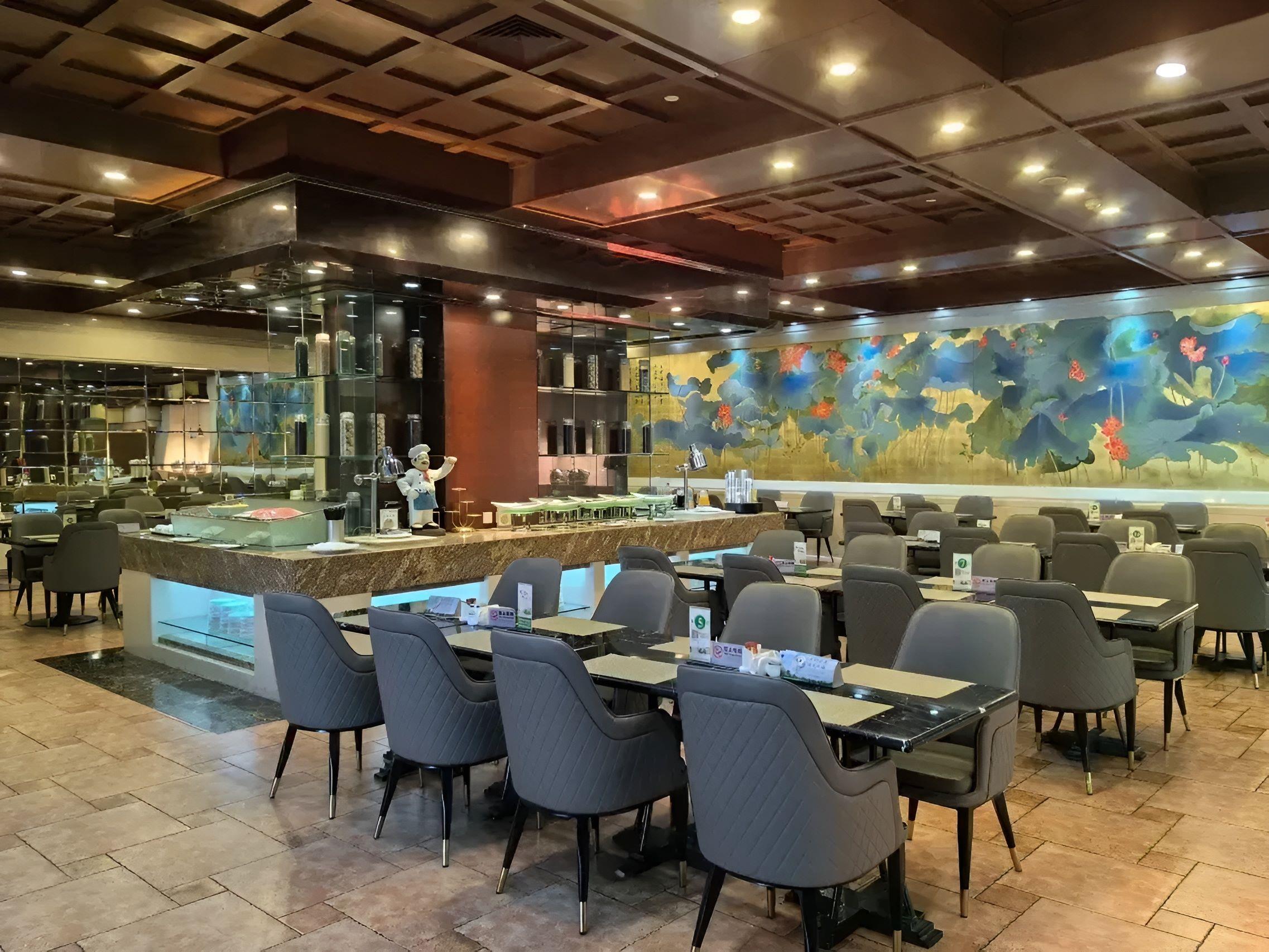 Beijing Phoenix Palace Hotel 3*