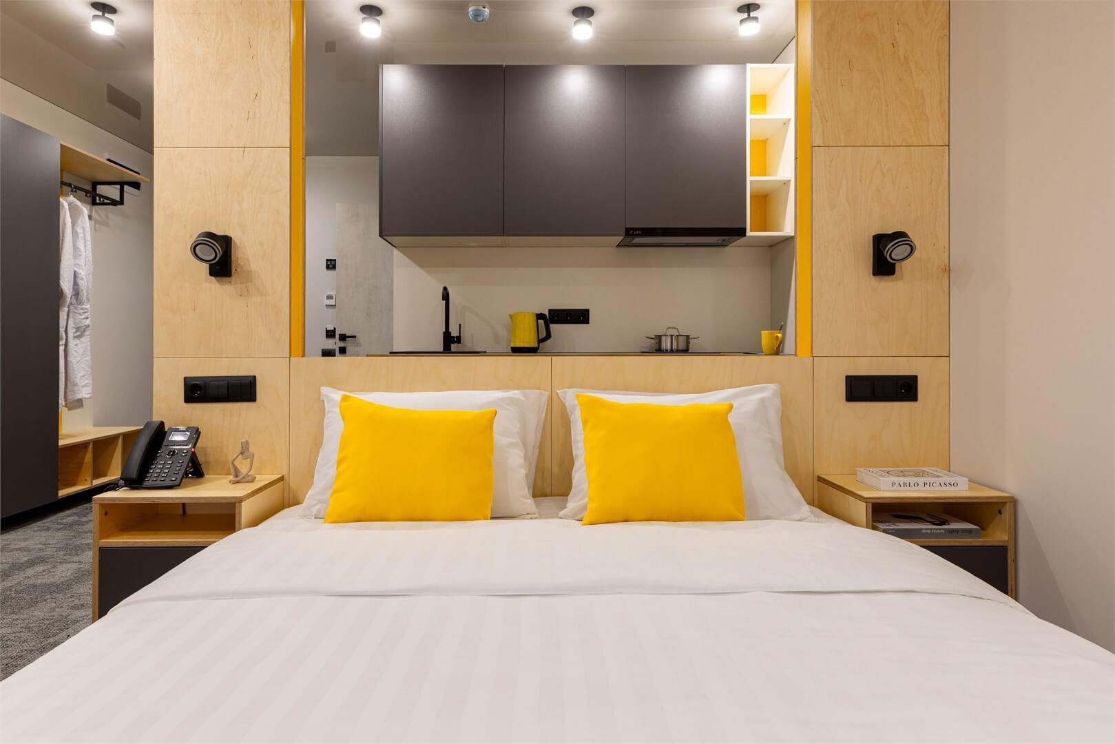 izzziUP 4* COMMUNITY L&C 4*