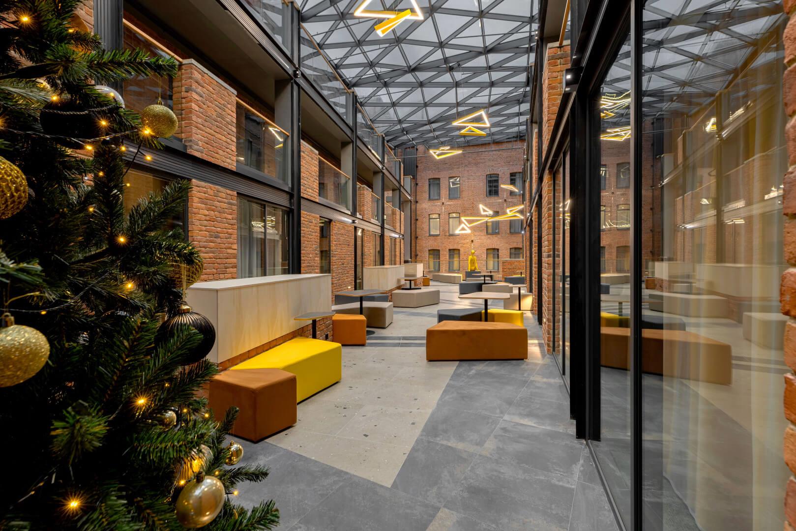 izzziUP 4* COMMUNITY L&C 4*