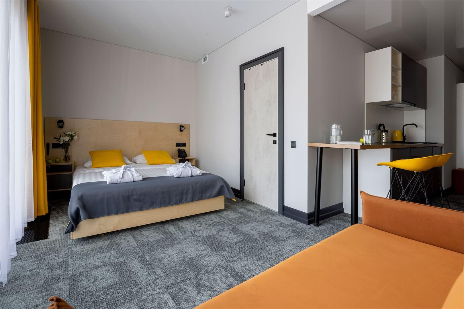 izzziUP 4* COMMUNITY L&C 4*