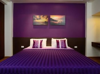 Kamala Beachfront Apartment 0*