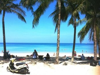 Kamala Beachfront Apartment 0*