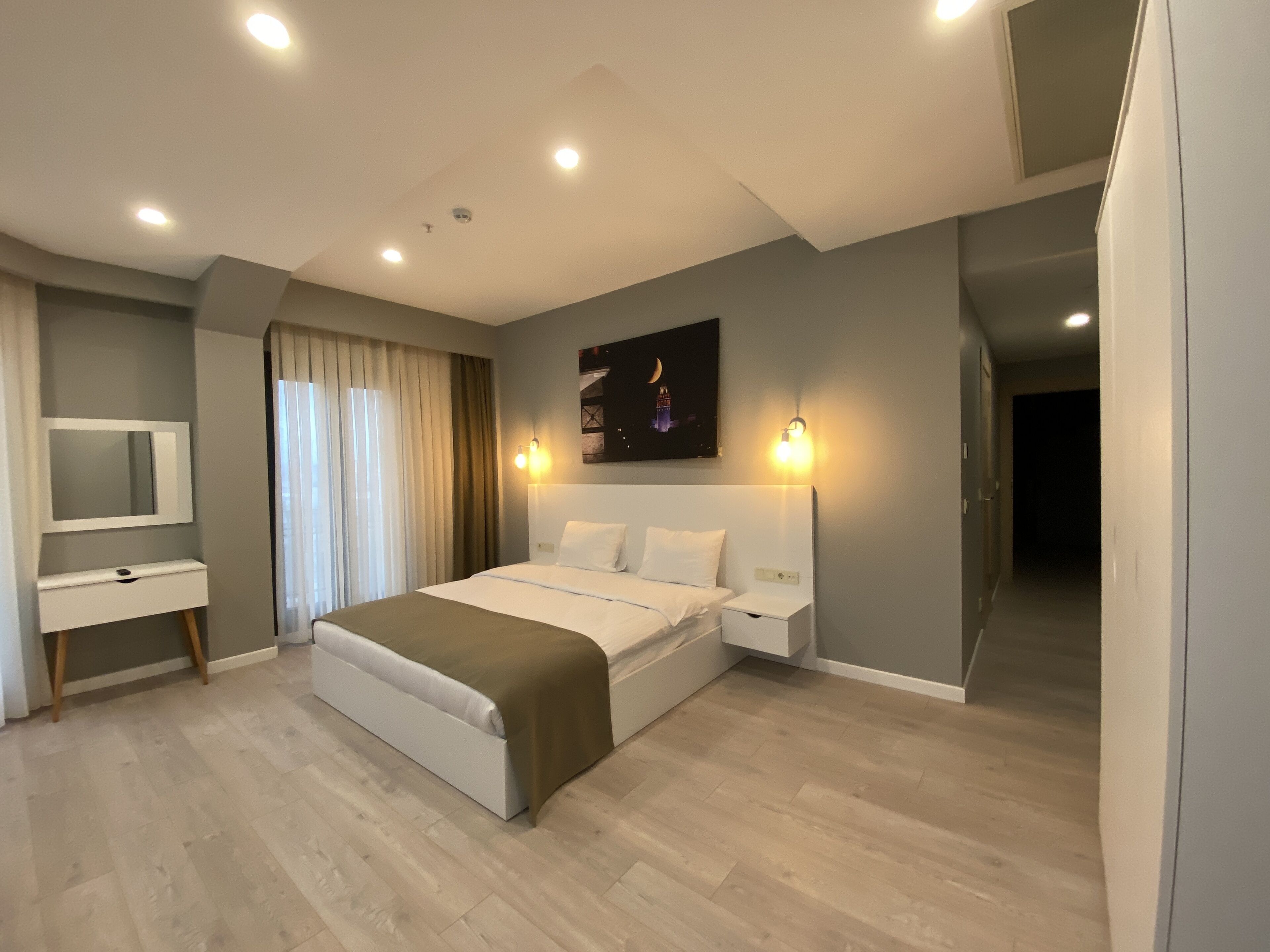 Li Hotel Pera 0*