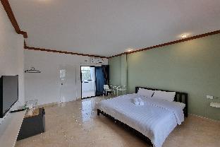 Breezy Pattaya 2*