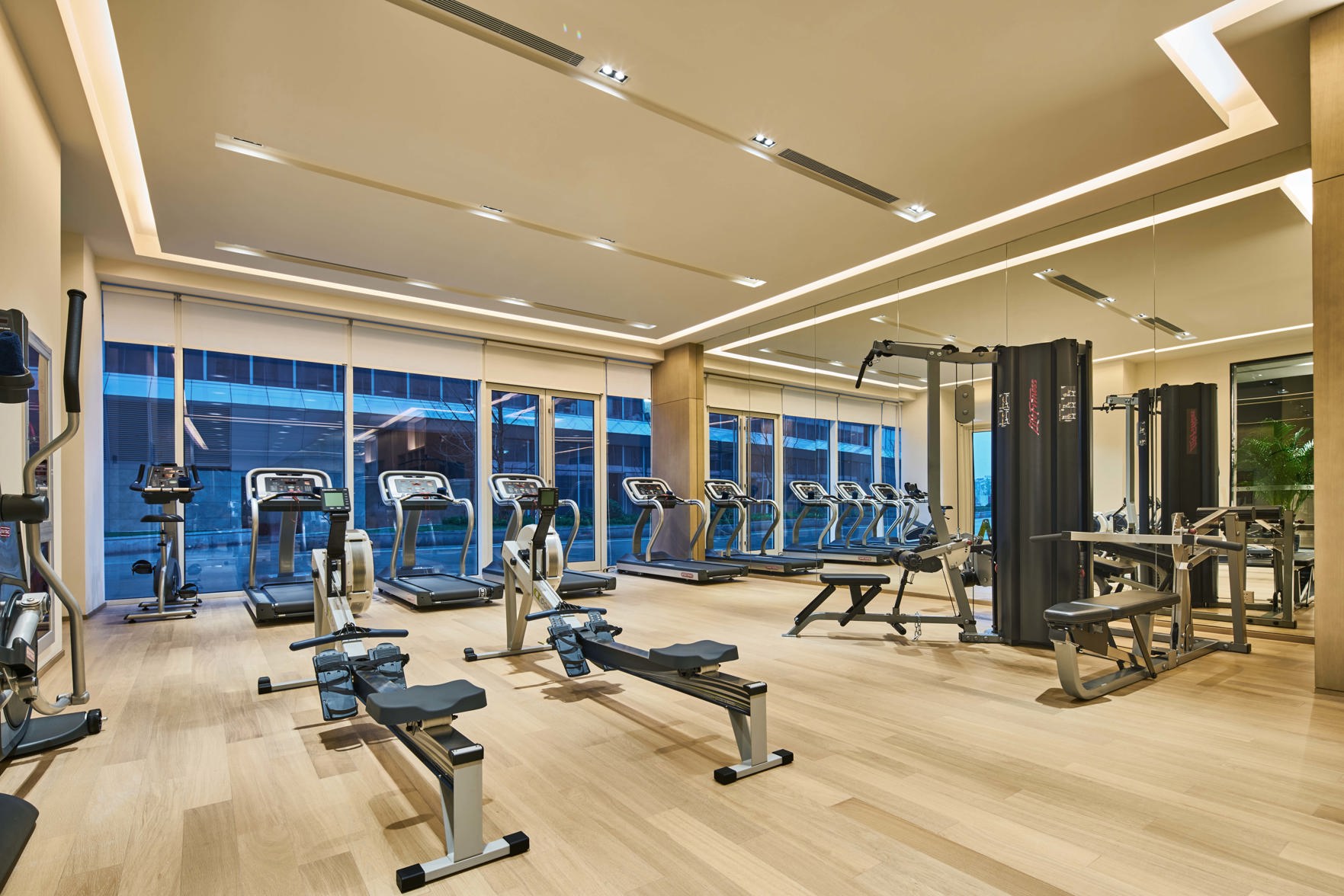 The Qube Hotel Shanghai Hongqiao 4*