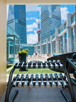 IFC Residence 5*