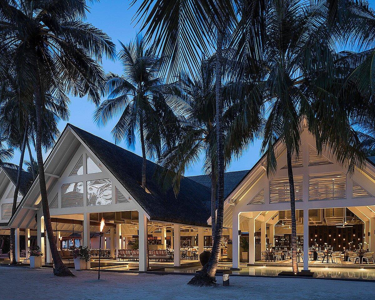 Four Seasons Resort Maldives at Landaa Giraavaru 5*