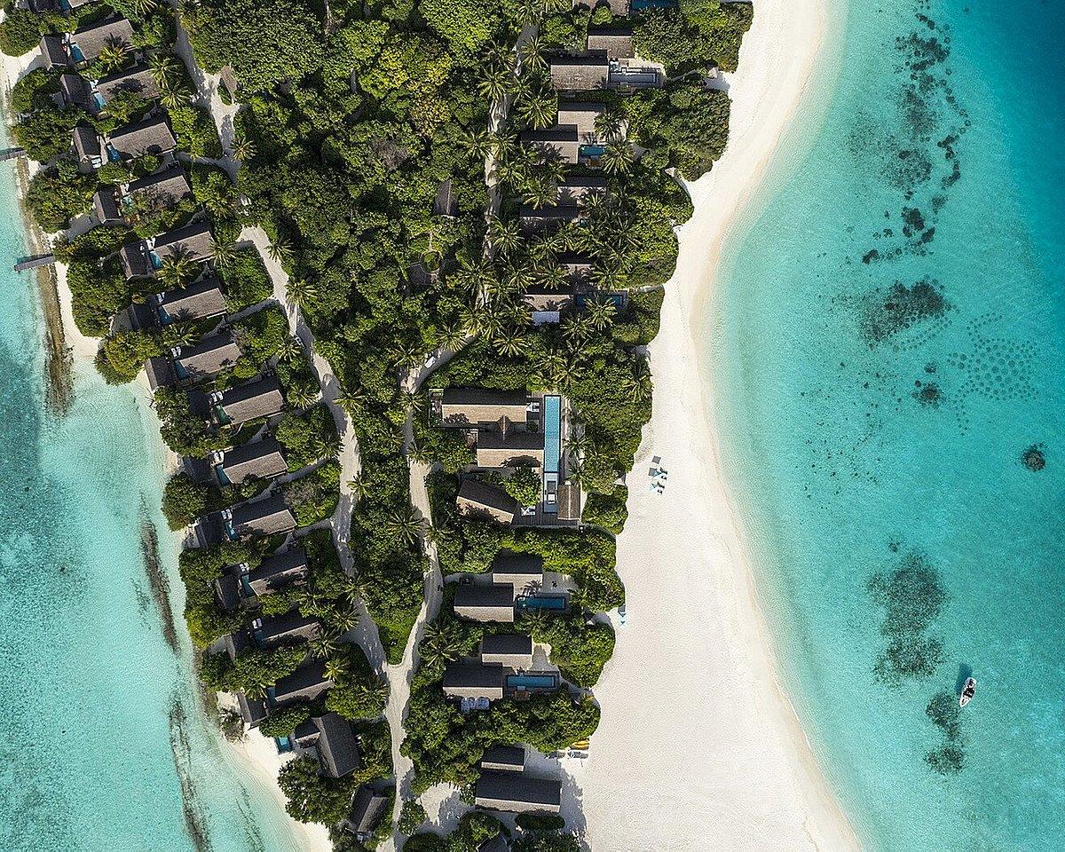 Four Seasons Resort Maldives at Landaa Giraavaru 5*