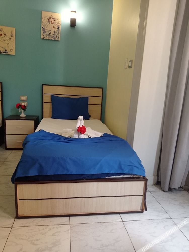 New Hostgram Hotel 2*