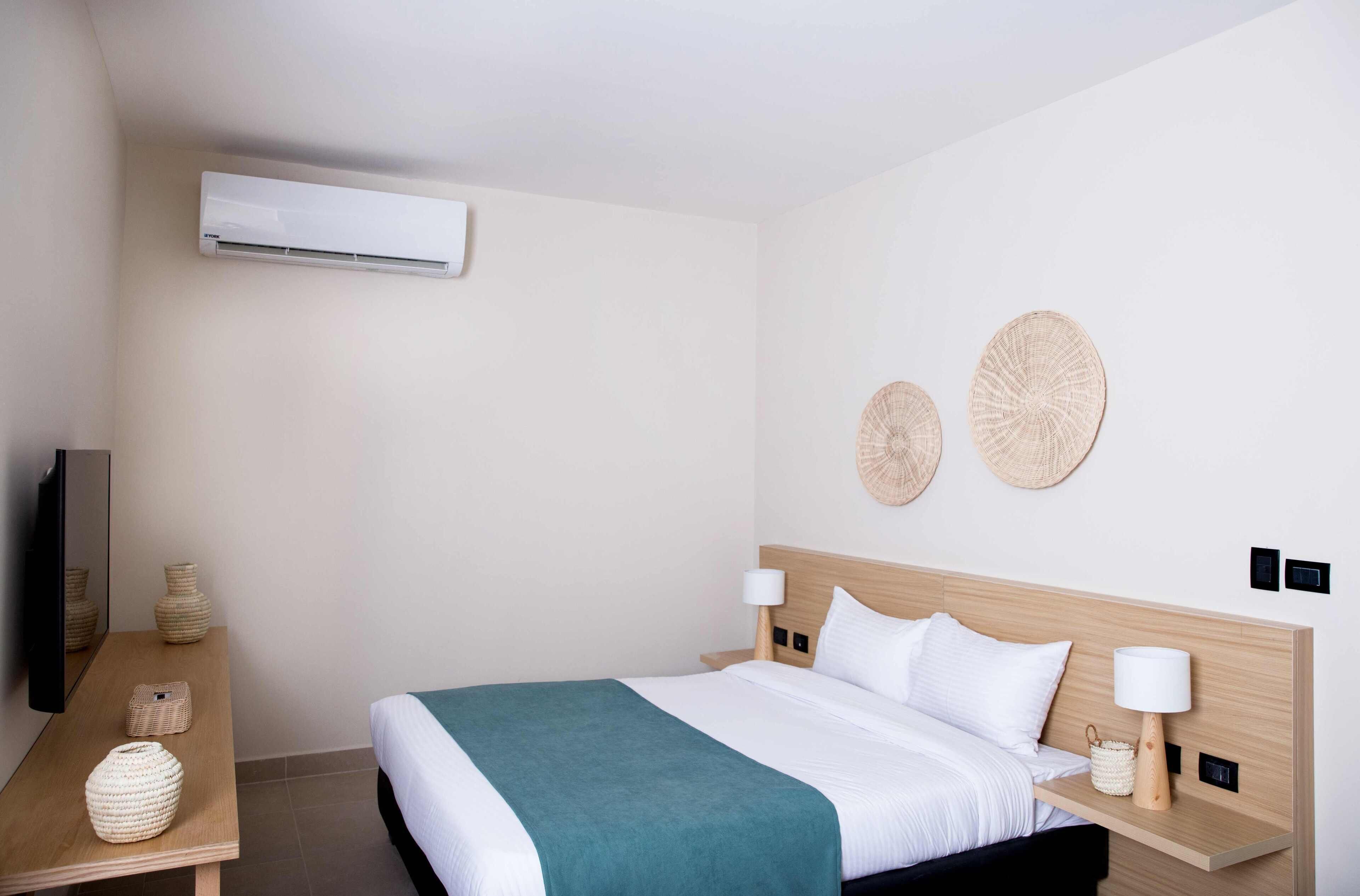 Redcon Suites 3*