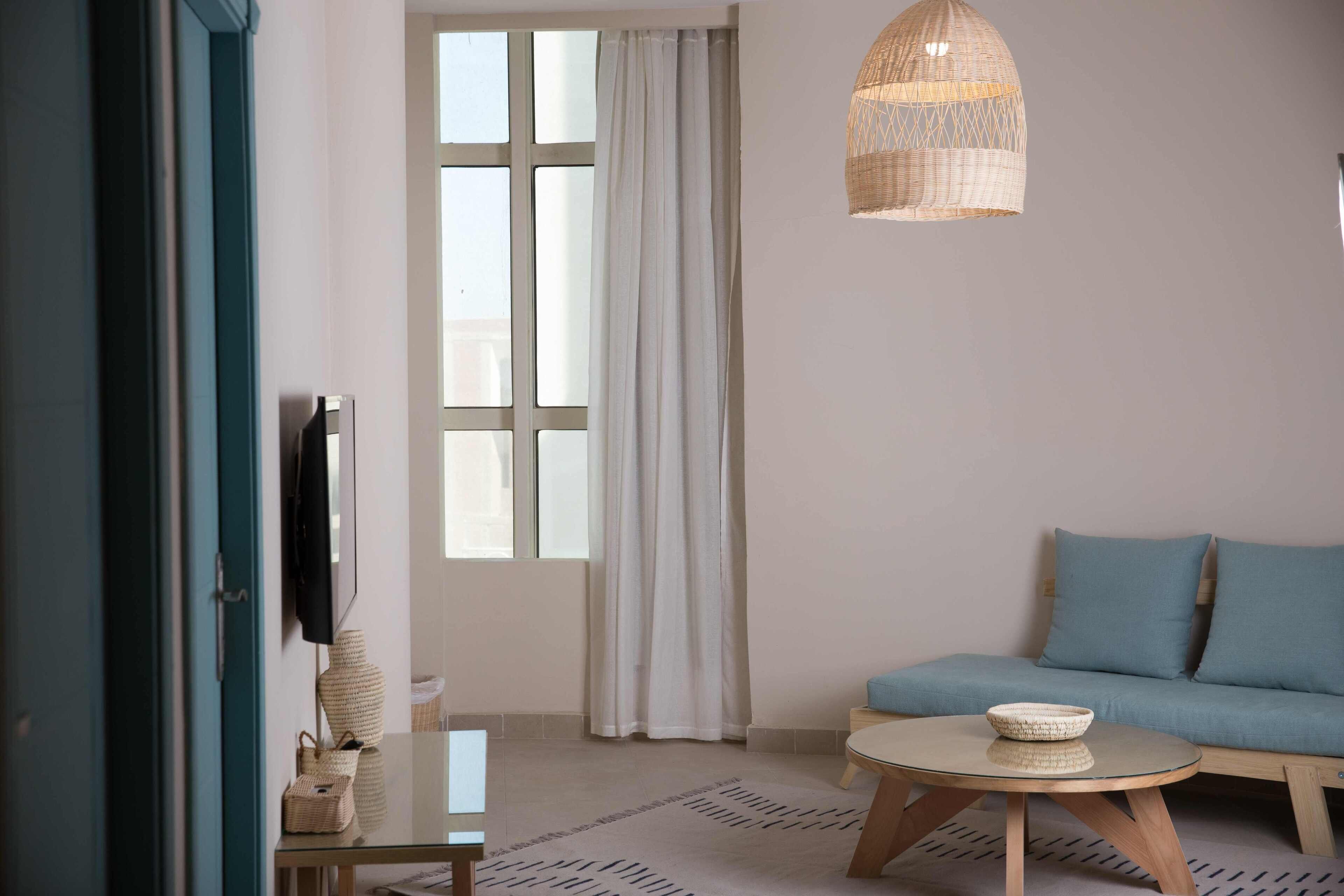 Redcon Suites 3*