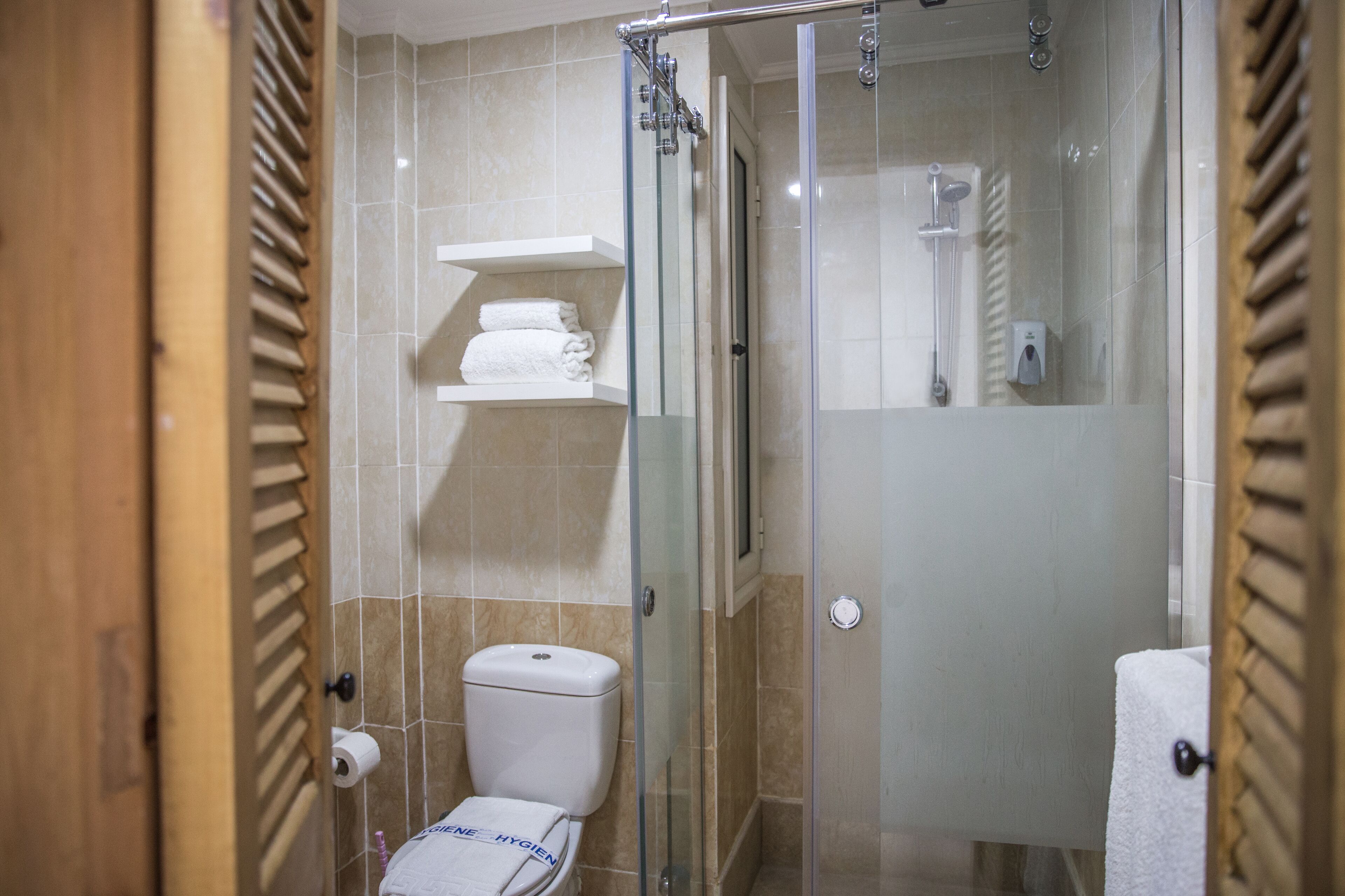 Redcon Suites 3*