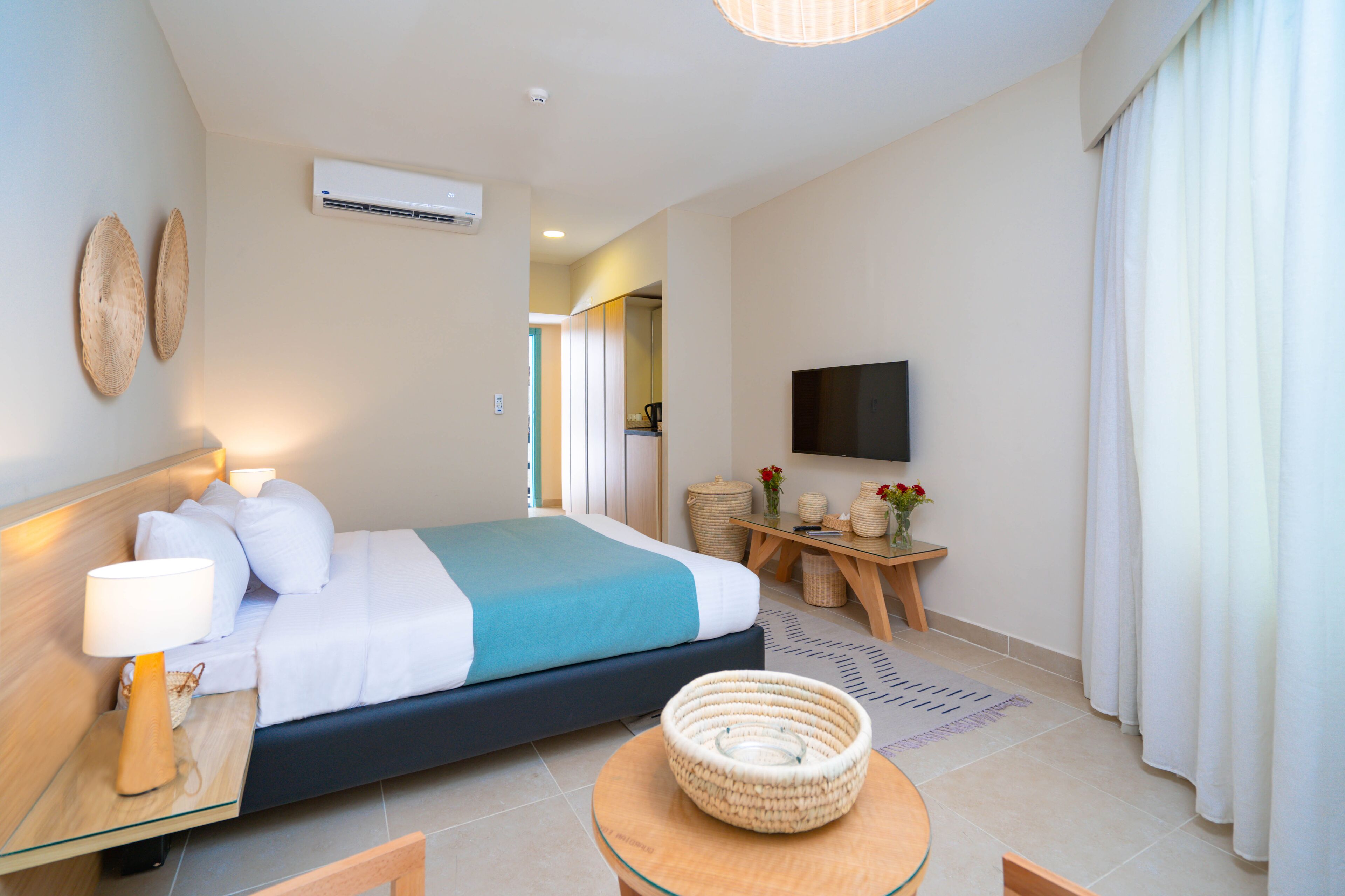 Redcon Suites 3*