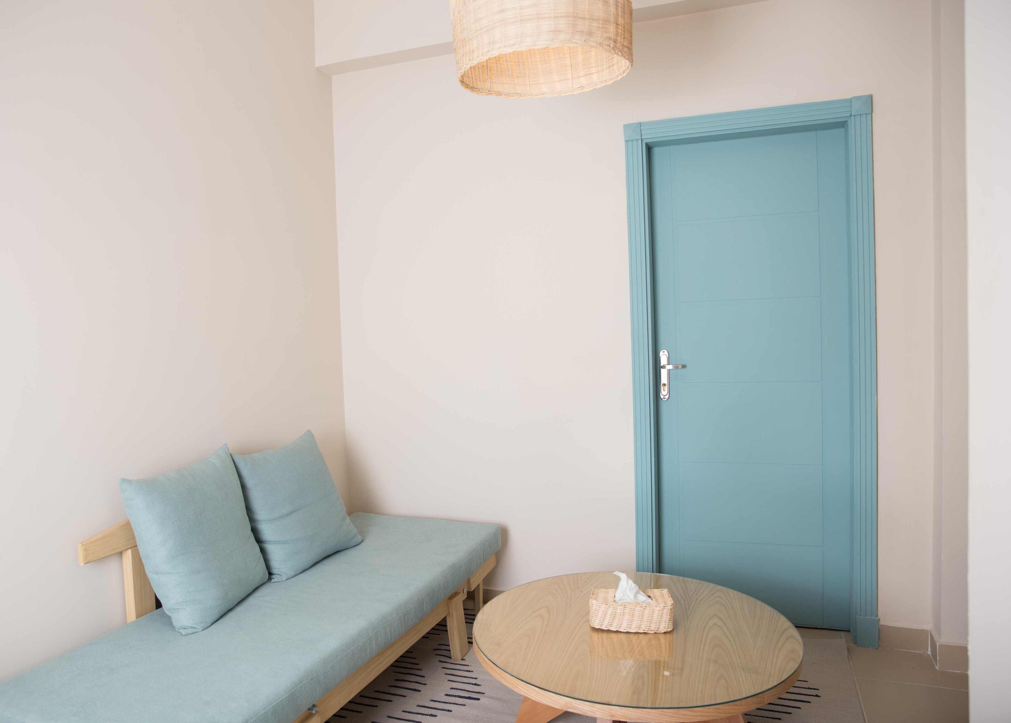 Redcon Suites 3*
