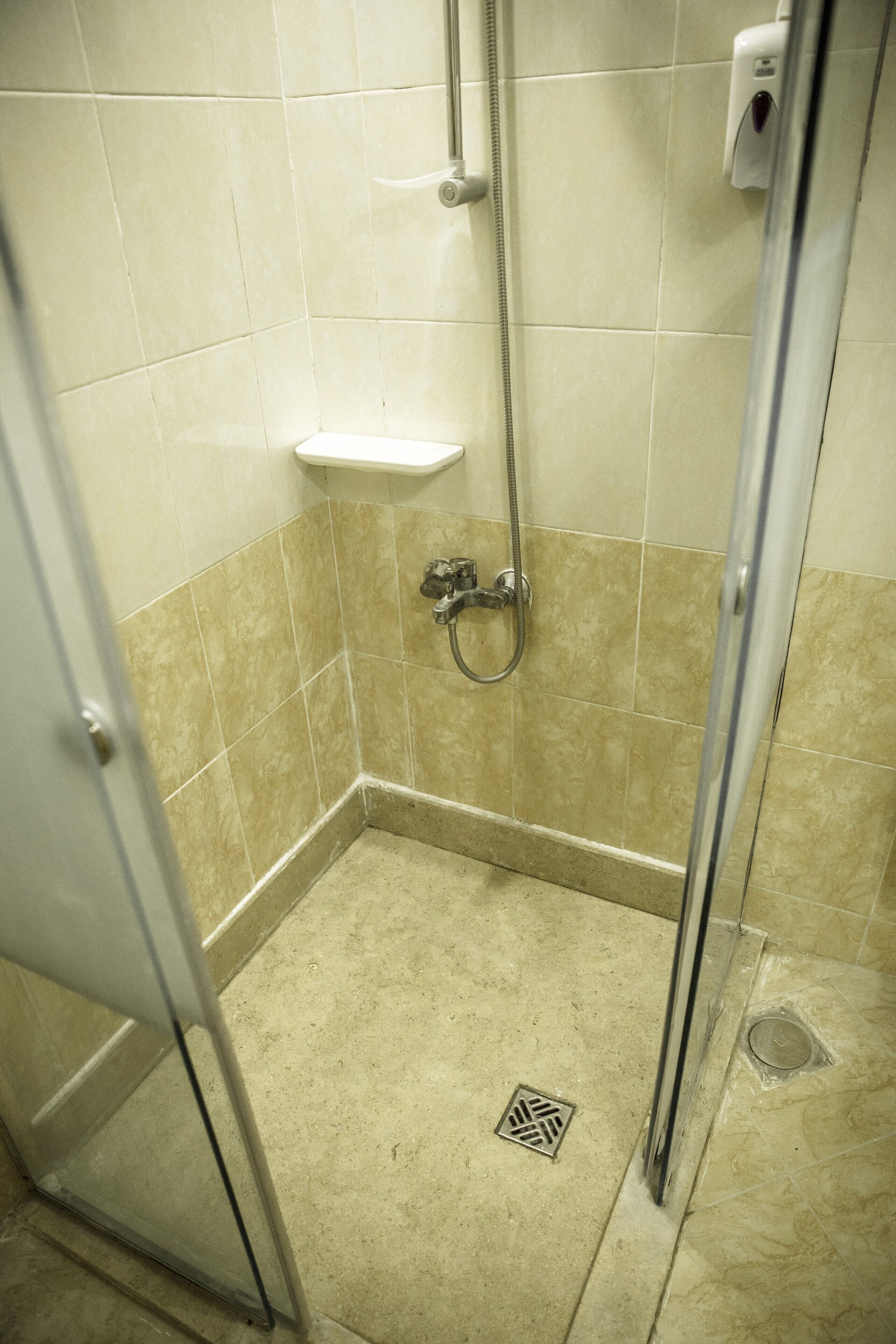 Redcon Suites 3*