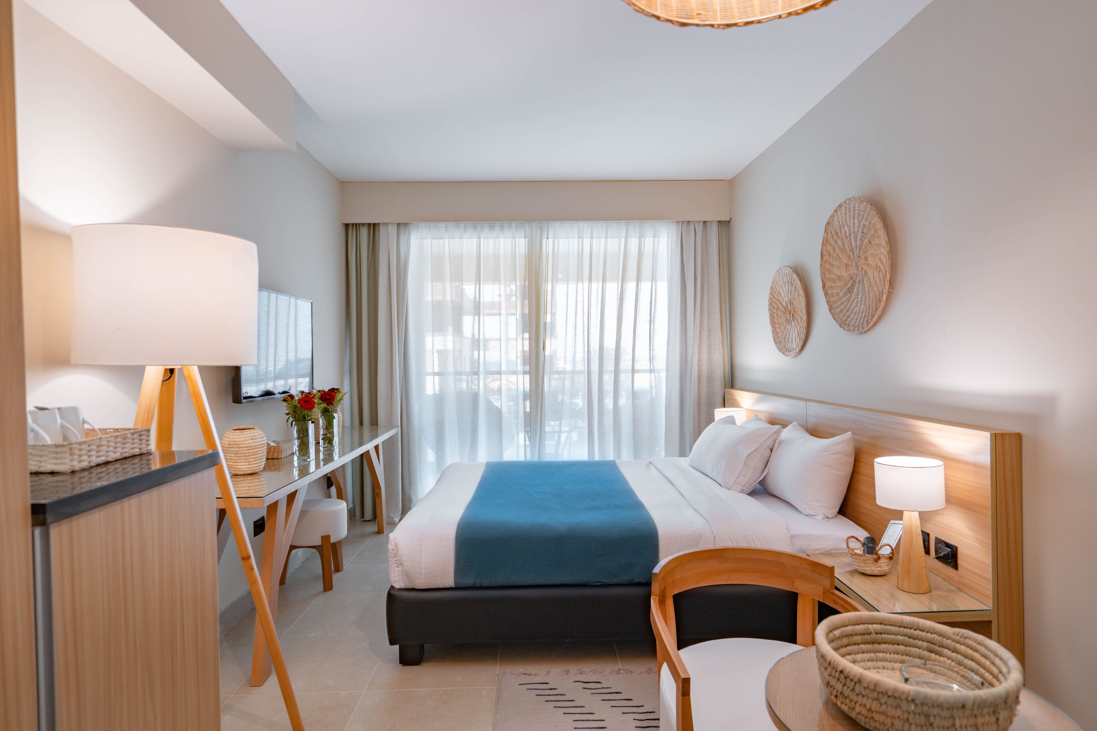 Redcon Suites 3*