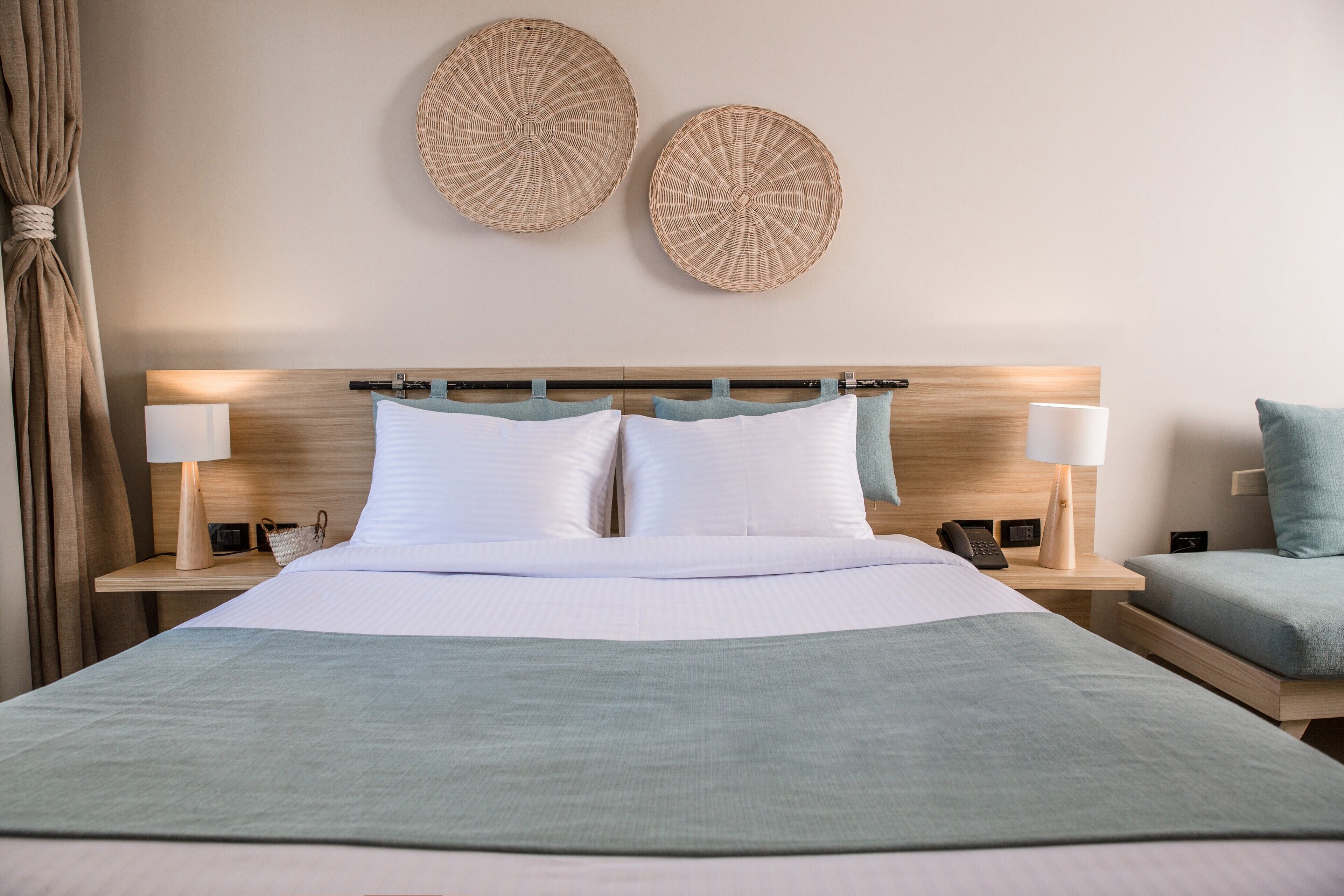 Redcon Suites 3*