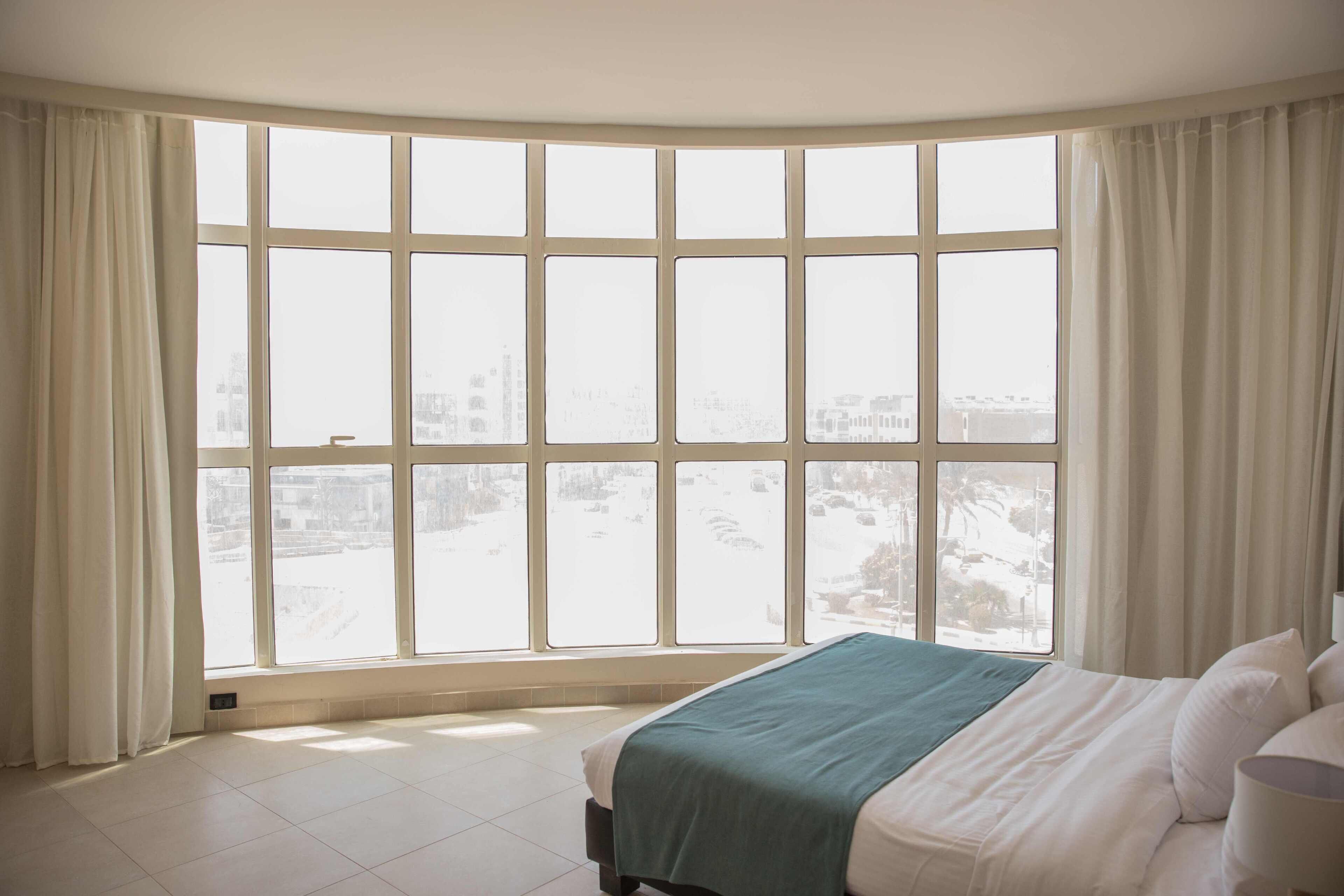 Redcon Suites 3*