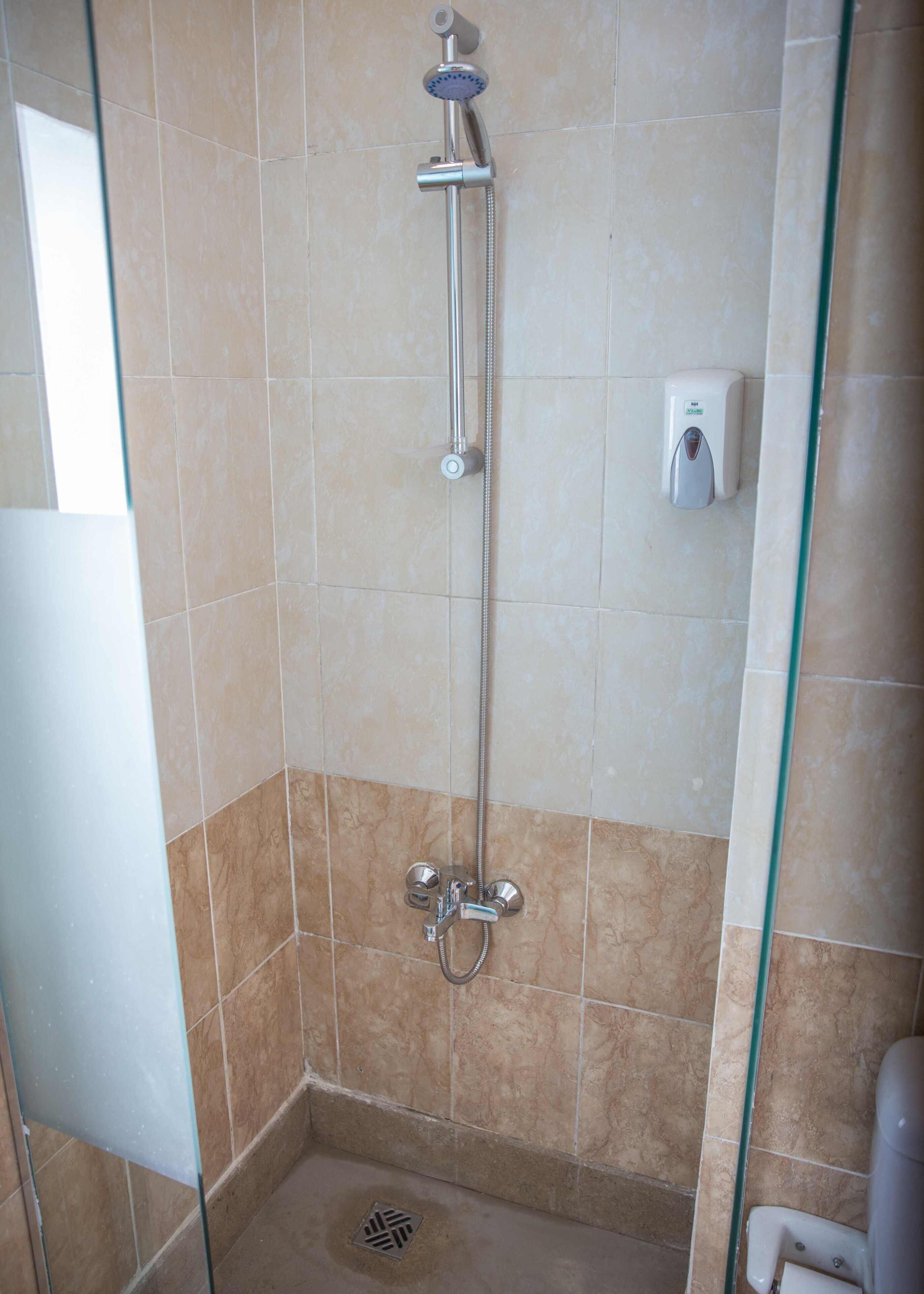 Redcon Suites 3*