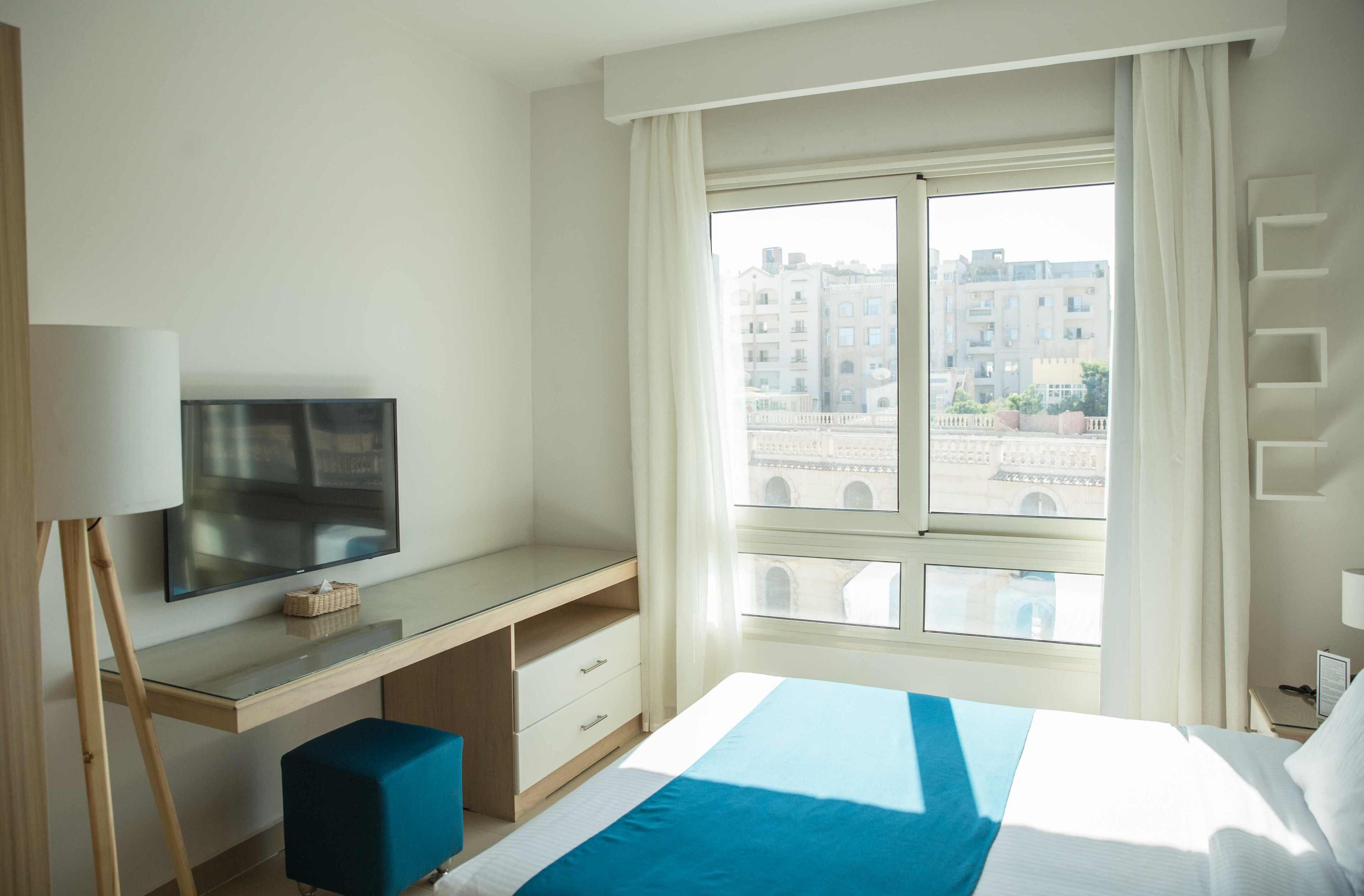 Redcon Suites 3*
