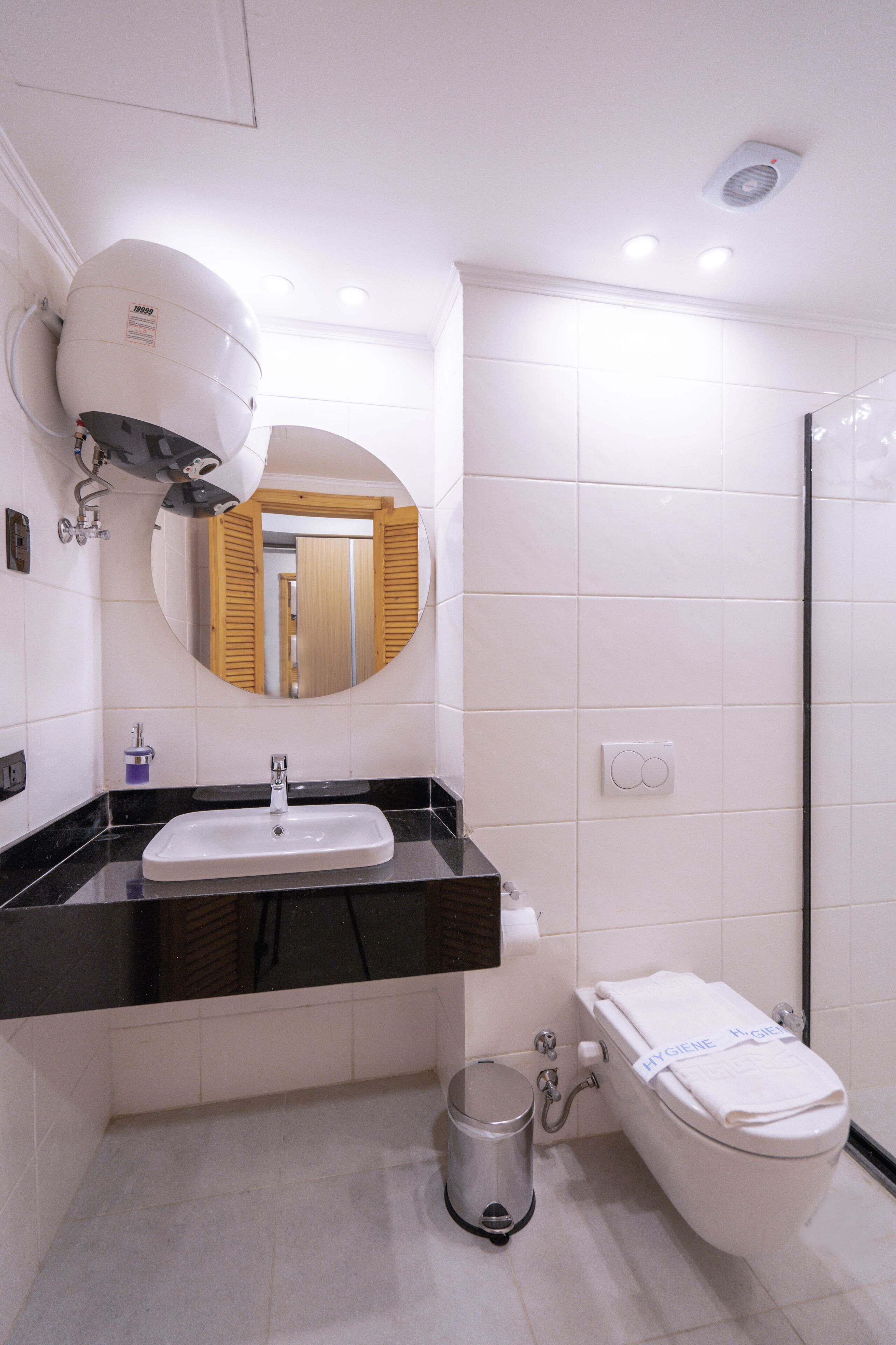 Redcon Suites 3*