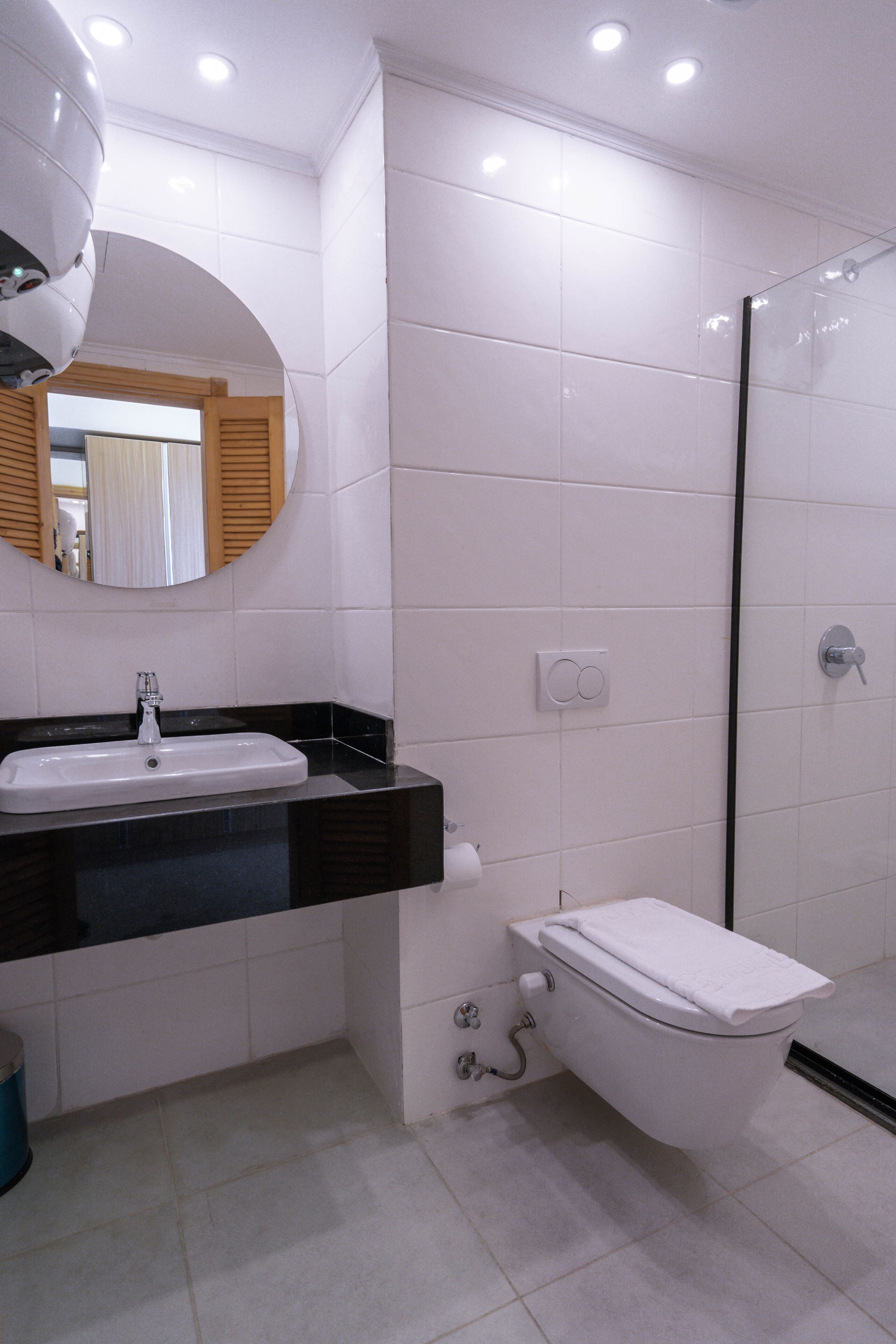 Redcon Suites 3*