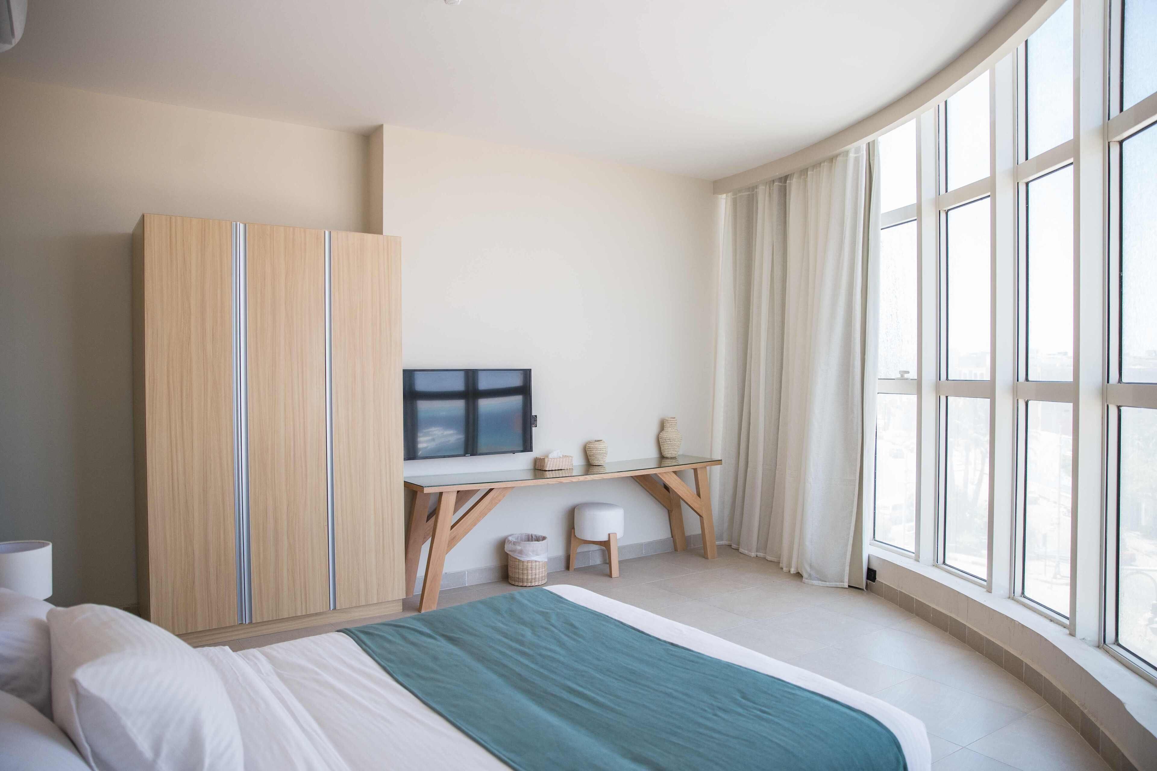 Redcon Suites 3*