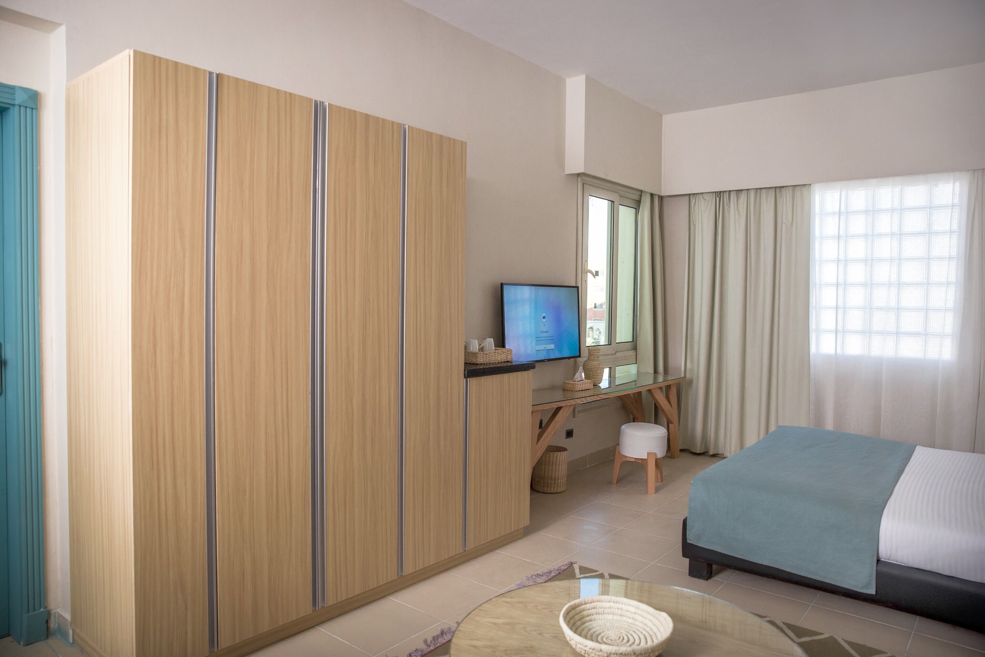 Redcon Suites 3*