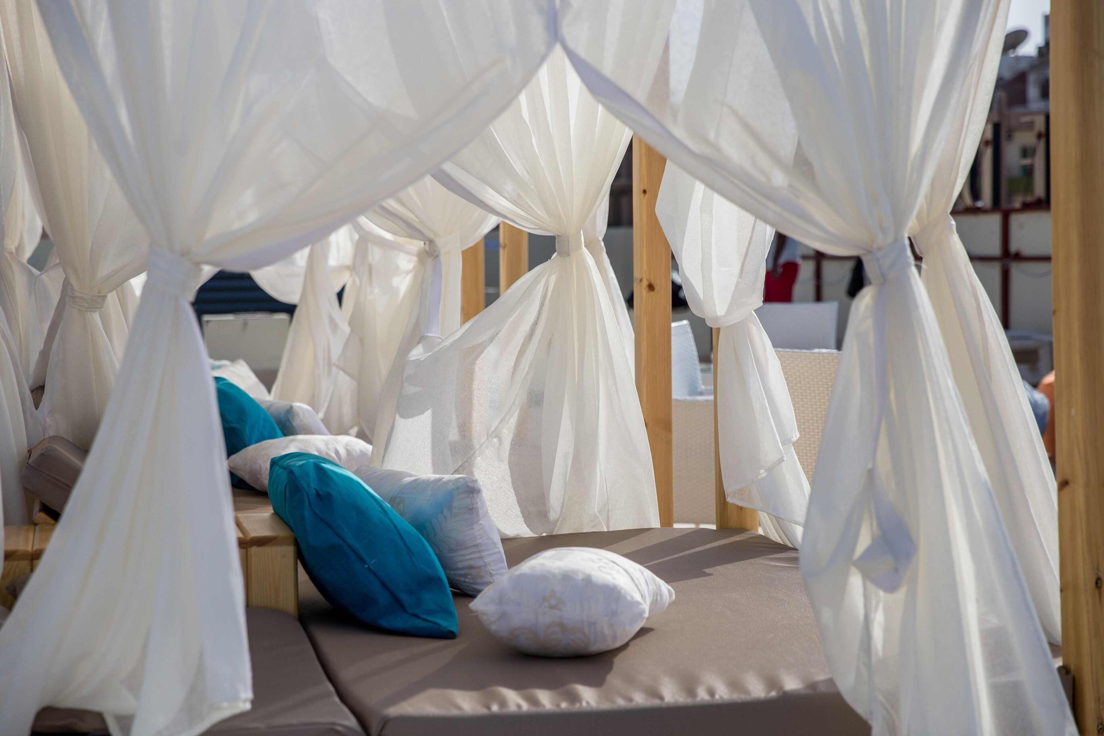 Redcon Suites 3*