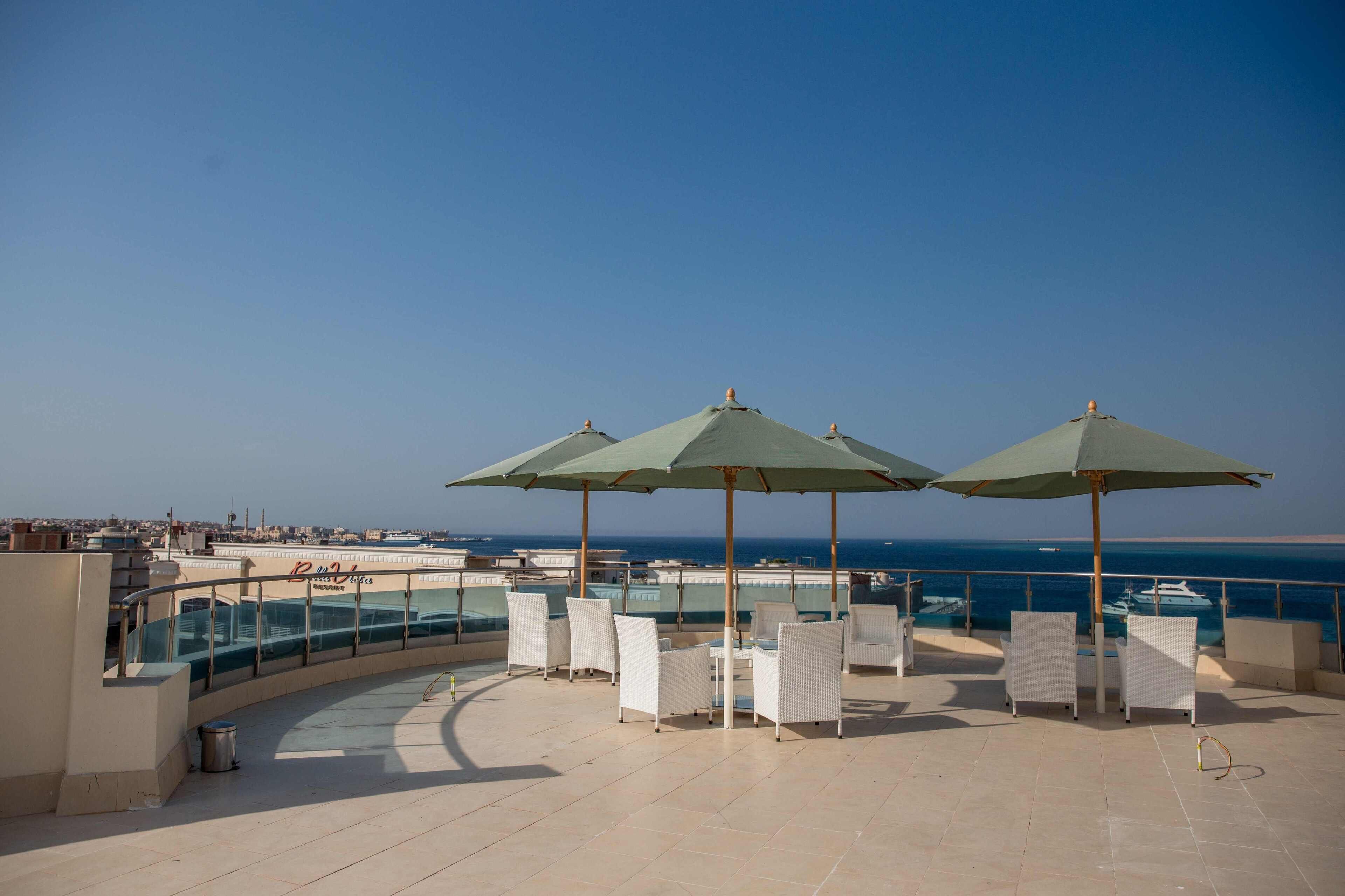 Redcon Suites 3*