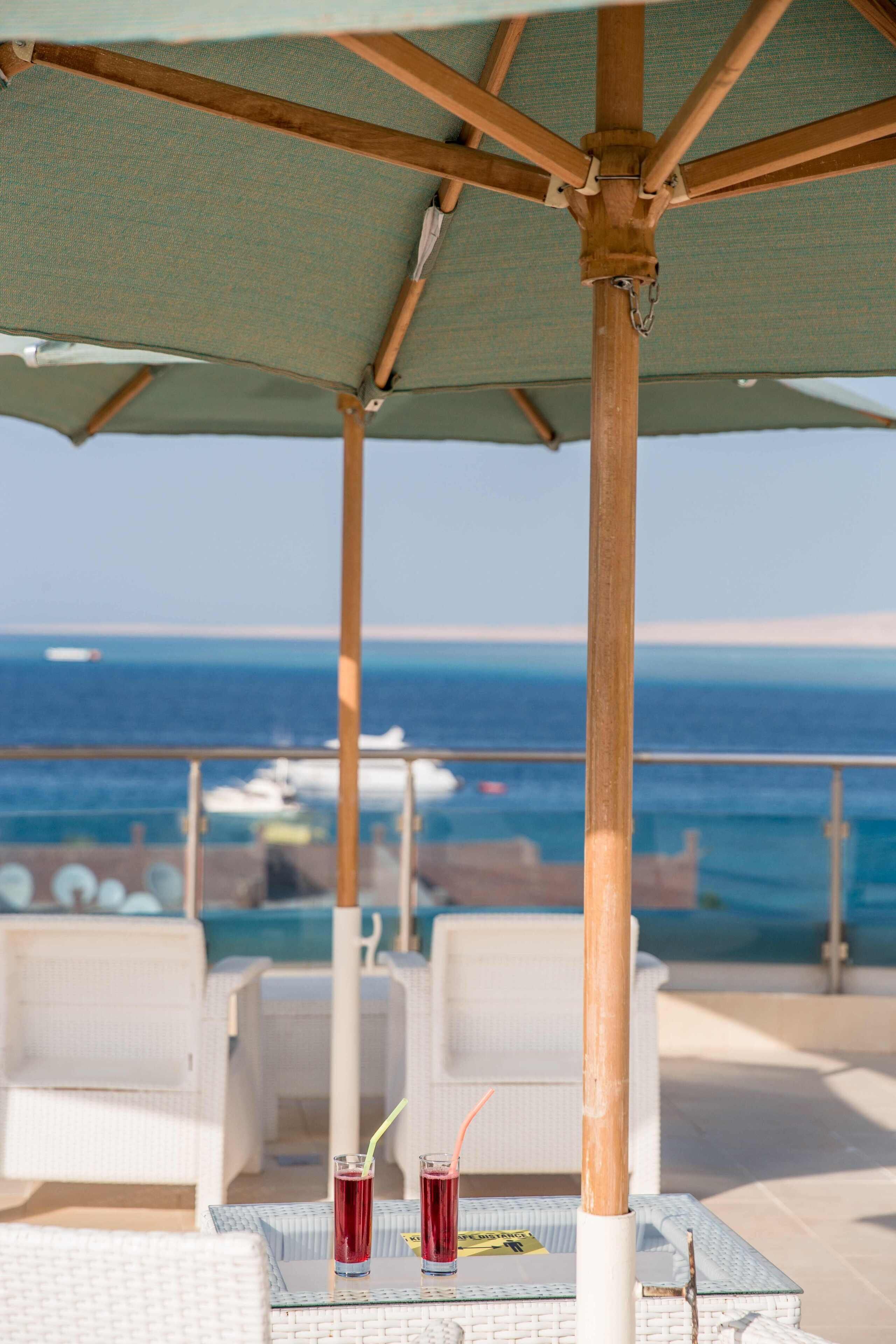 Redcon Suites 3*
