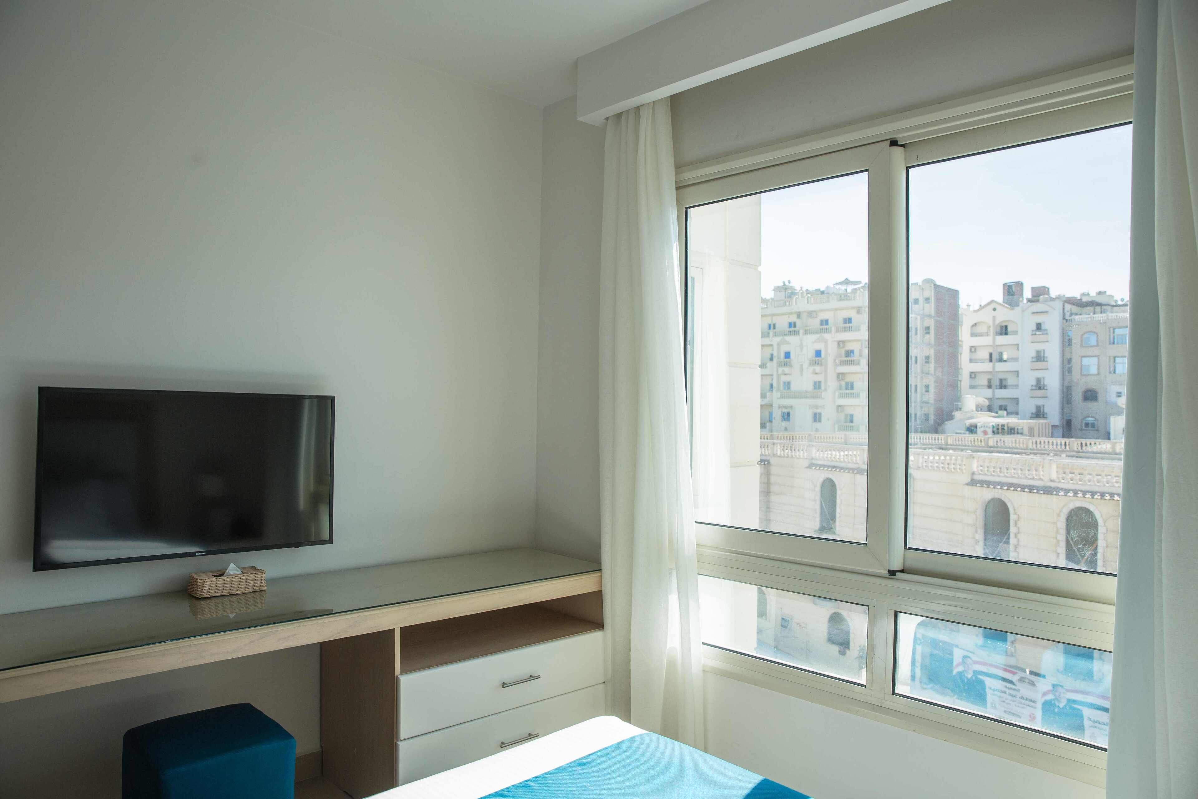 Redcon Suites 3*