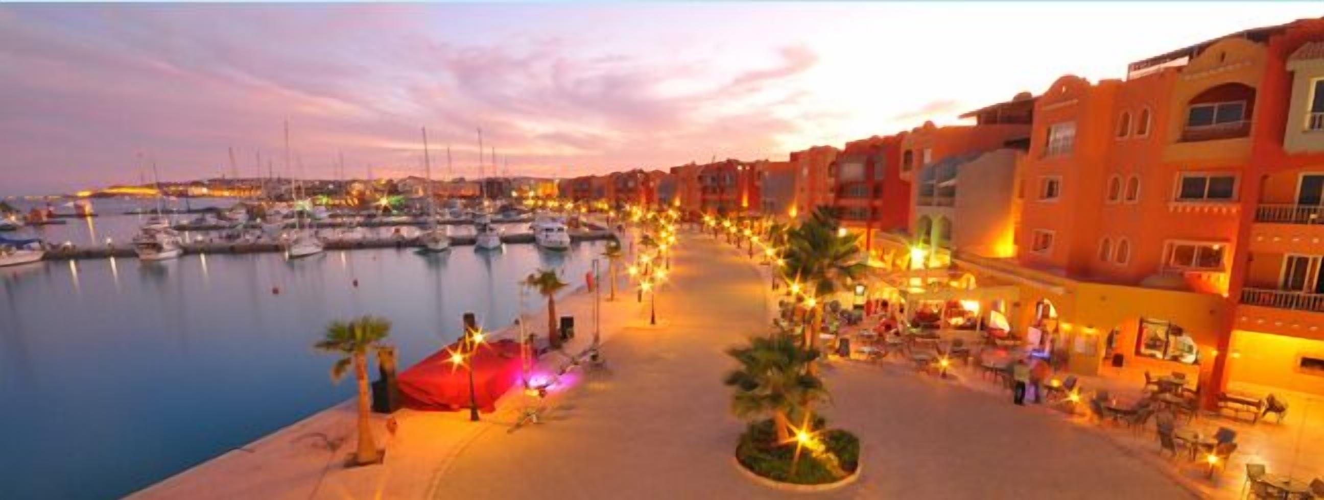 Redcon Suites 3*