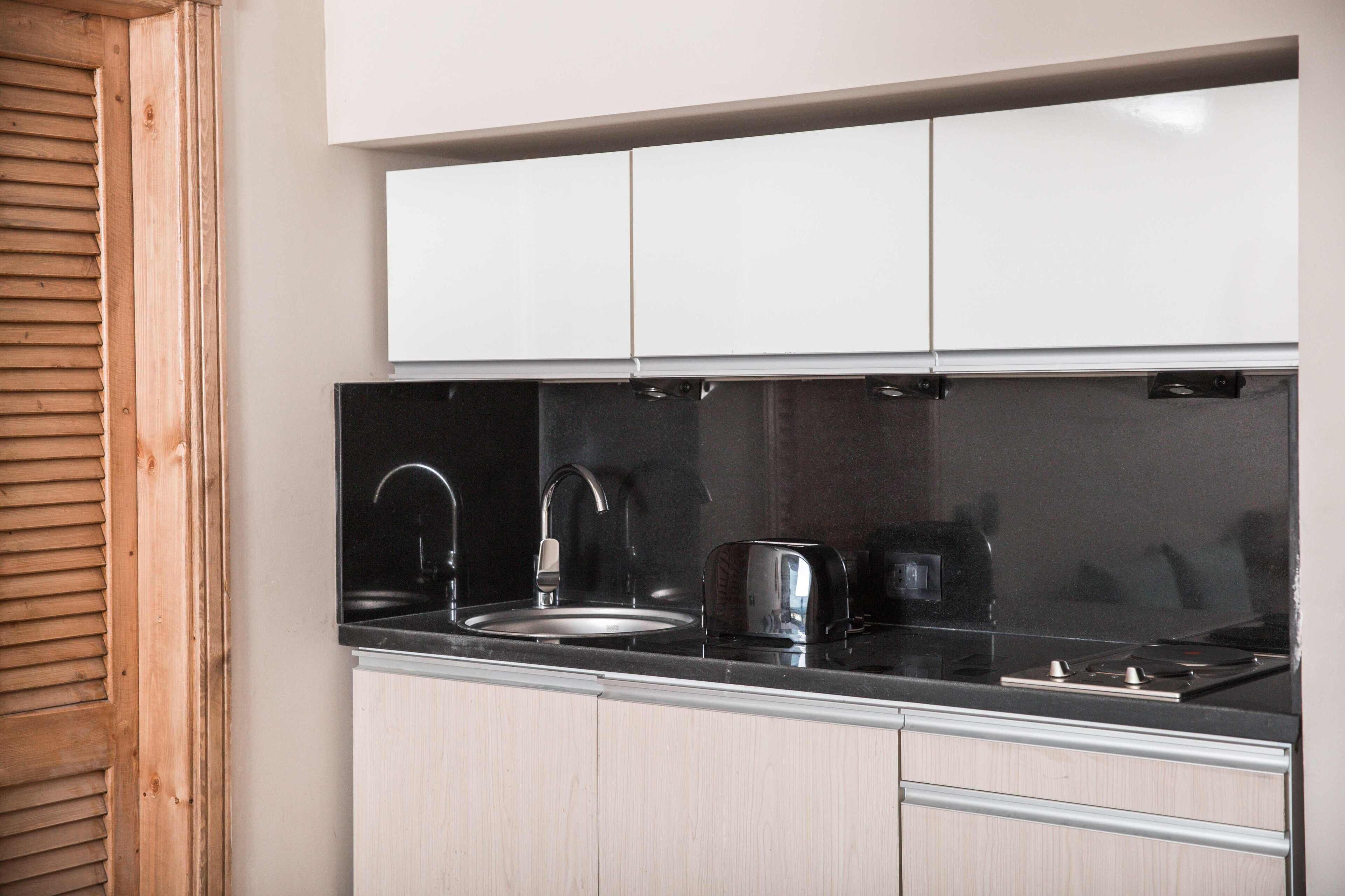 Redcon Suites 3*