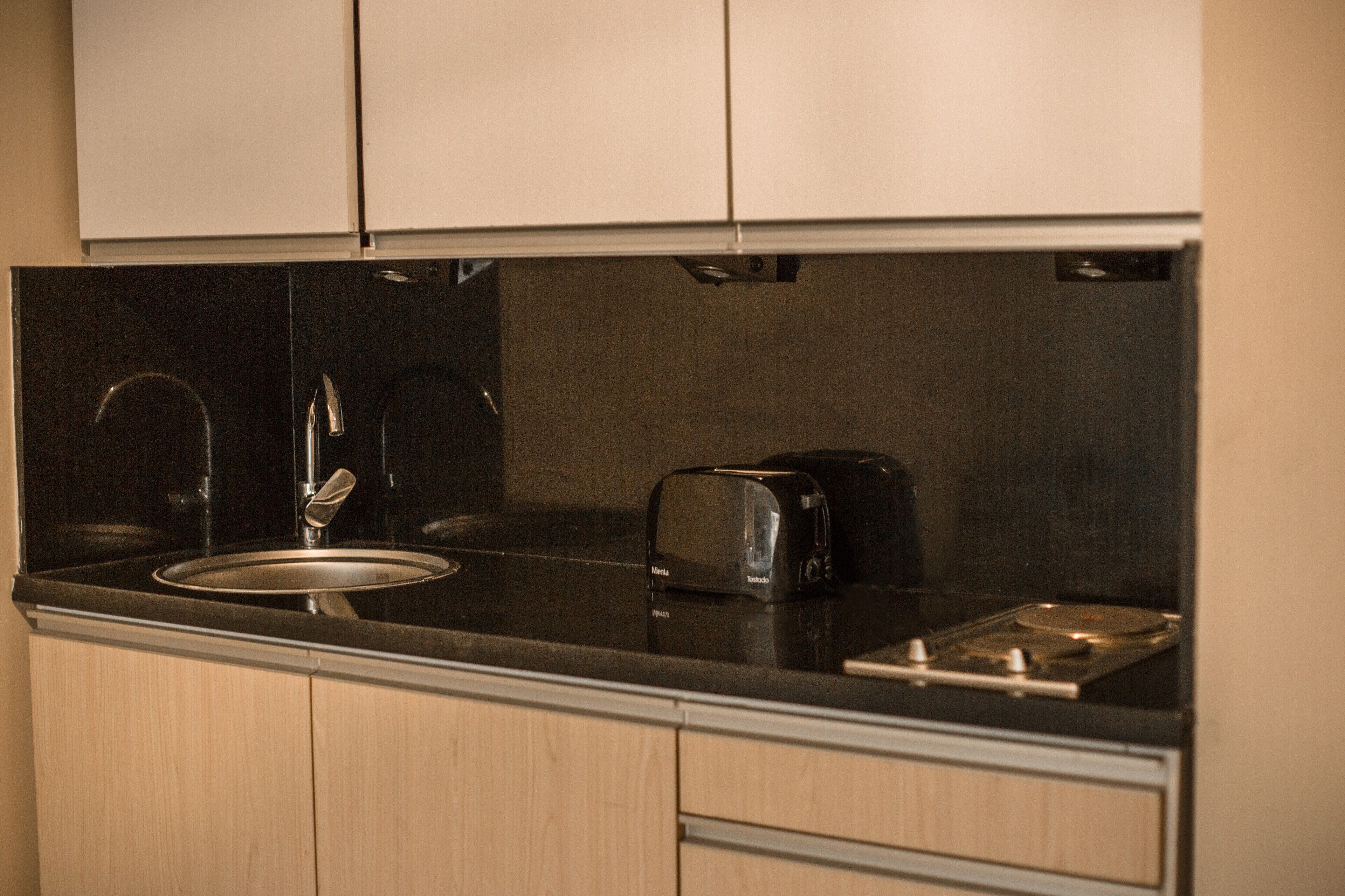 Redcon Suites 3*