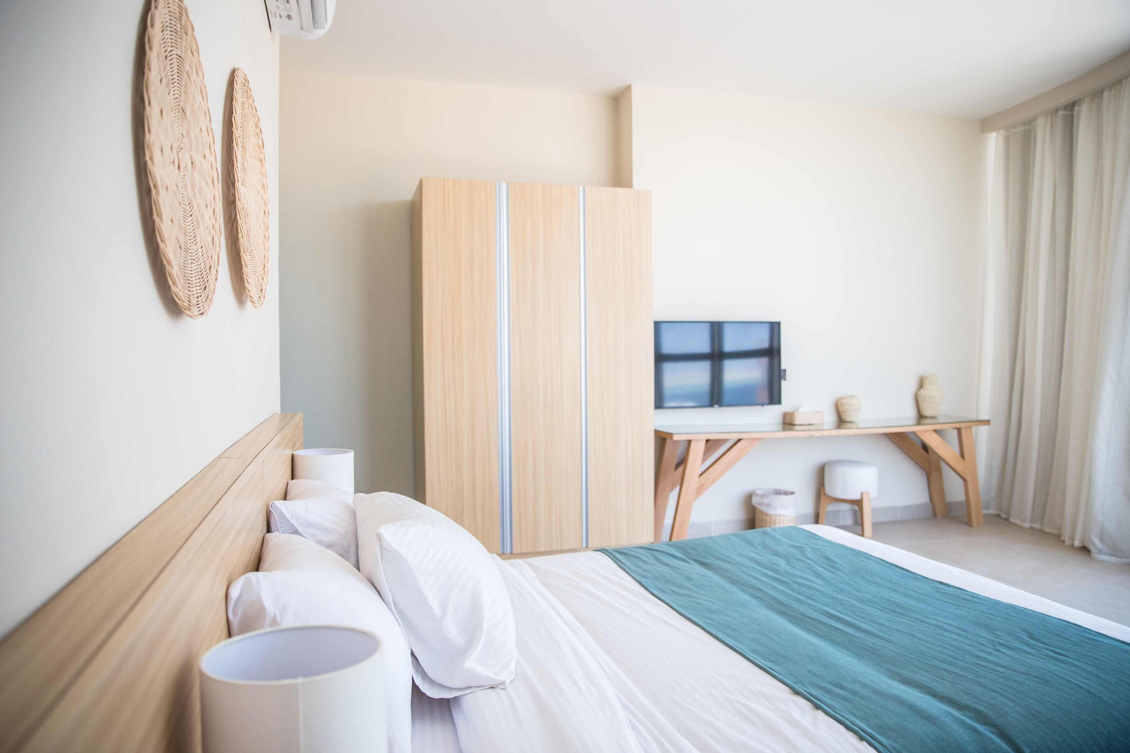 Redcon Suites 3*
