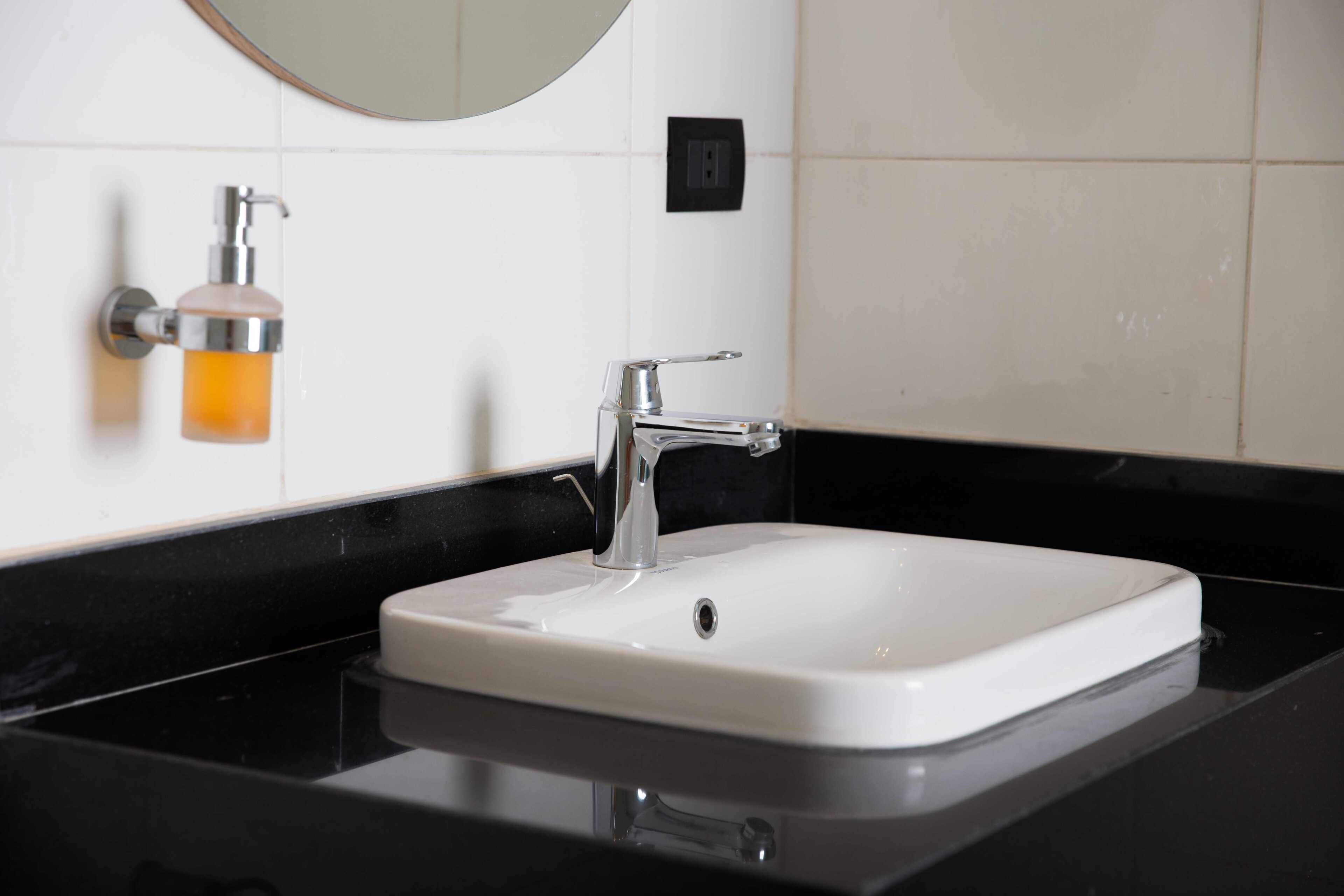 Redcon Suites 3*