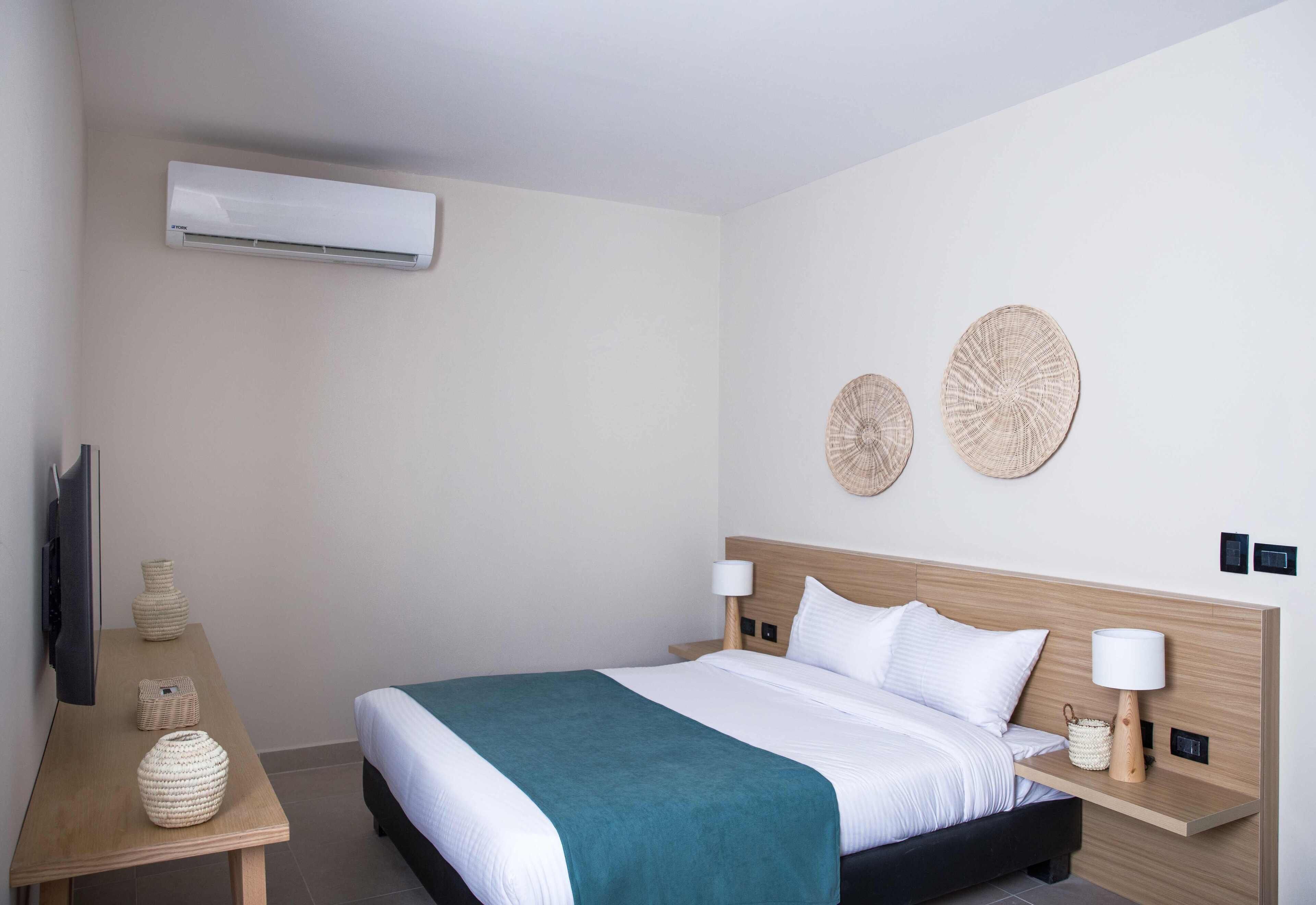 Redcon Suites 3*