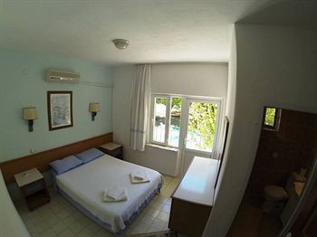 Swiss Eviniz Hotel 2*