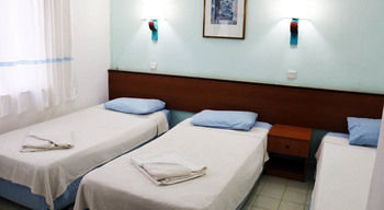 Swiss Eviniz Hotel 2*