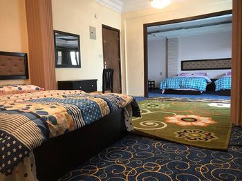 3 Pyramids View Inn 3*