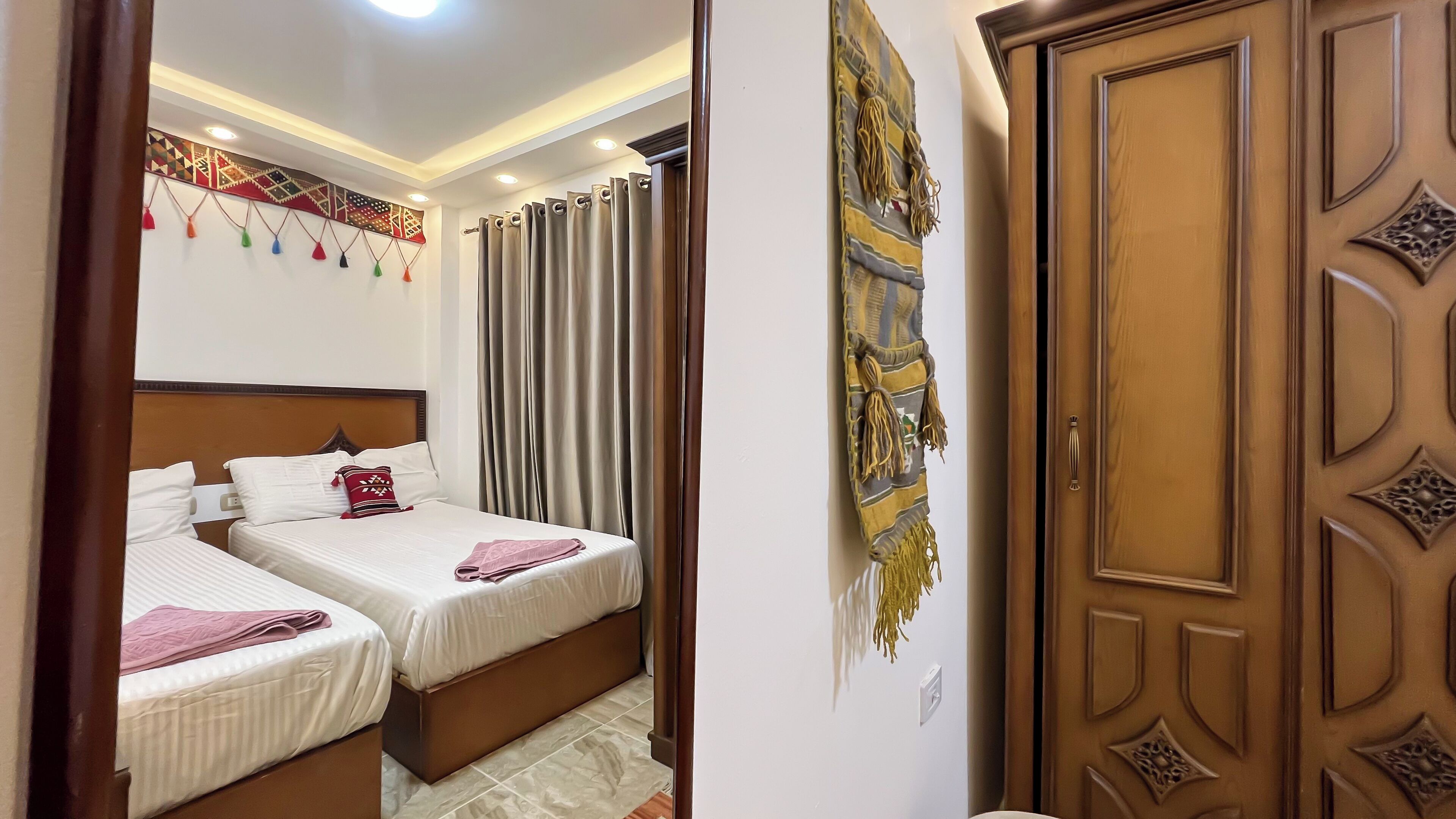 Atlantis Pyramids Inn 2*