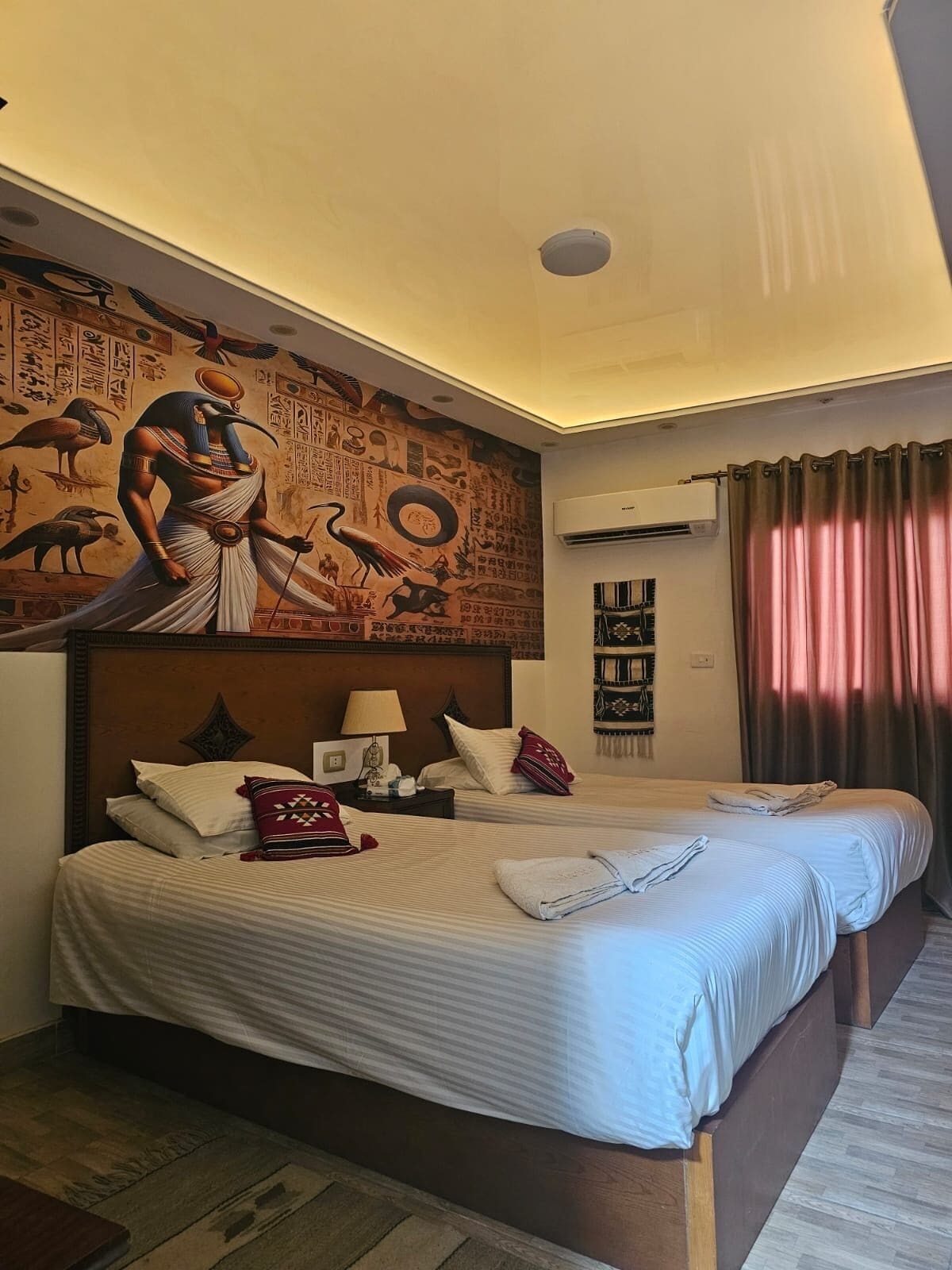 Atlantis Pyramids Inn 2*
