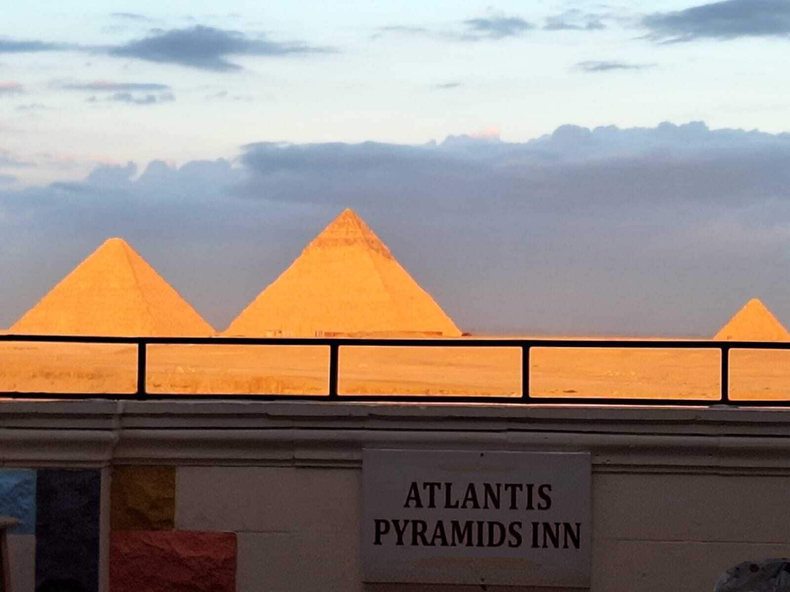 Atlantis Pyramids Inn 2*